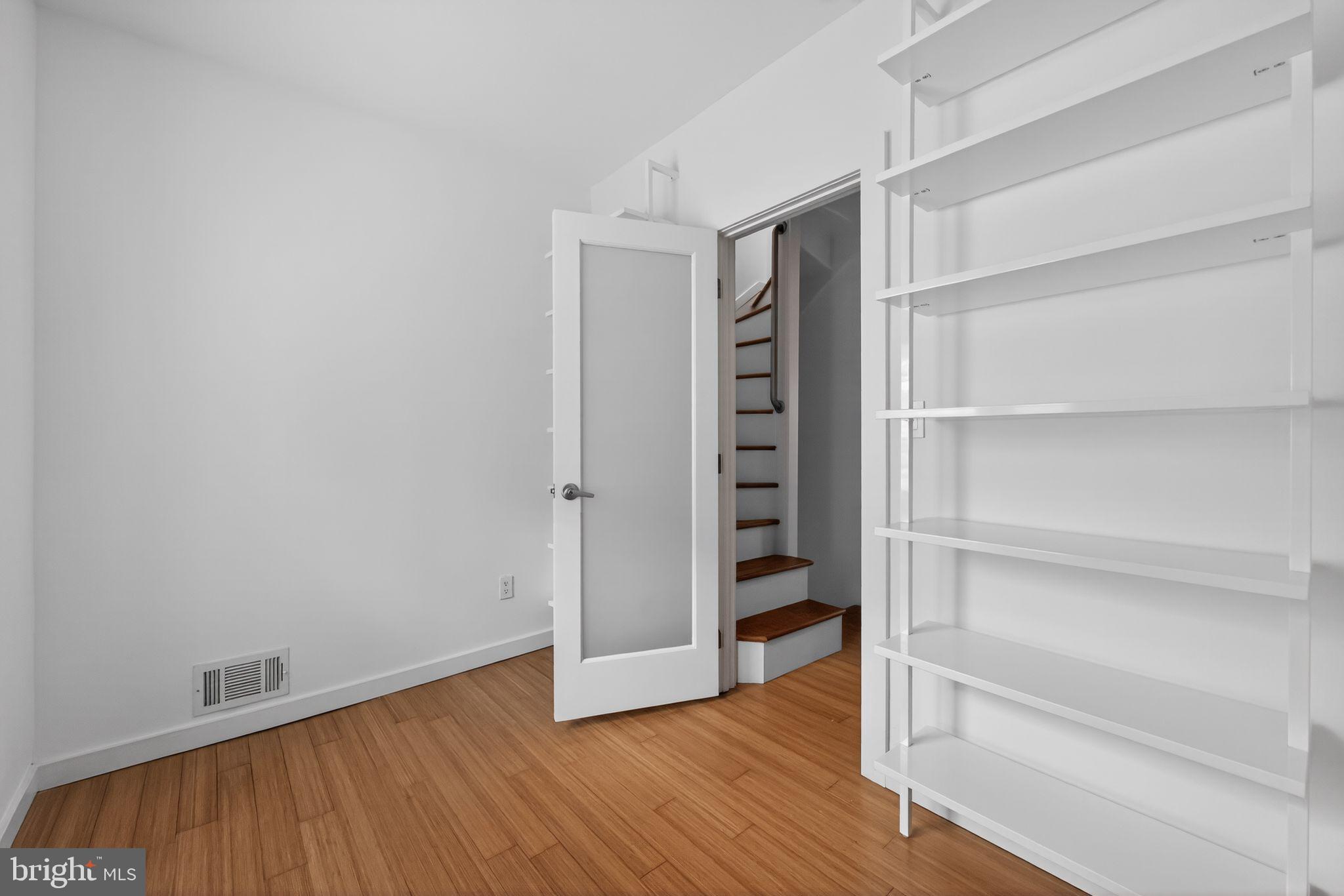 BELLA VISTA - Residential