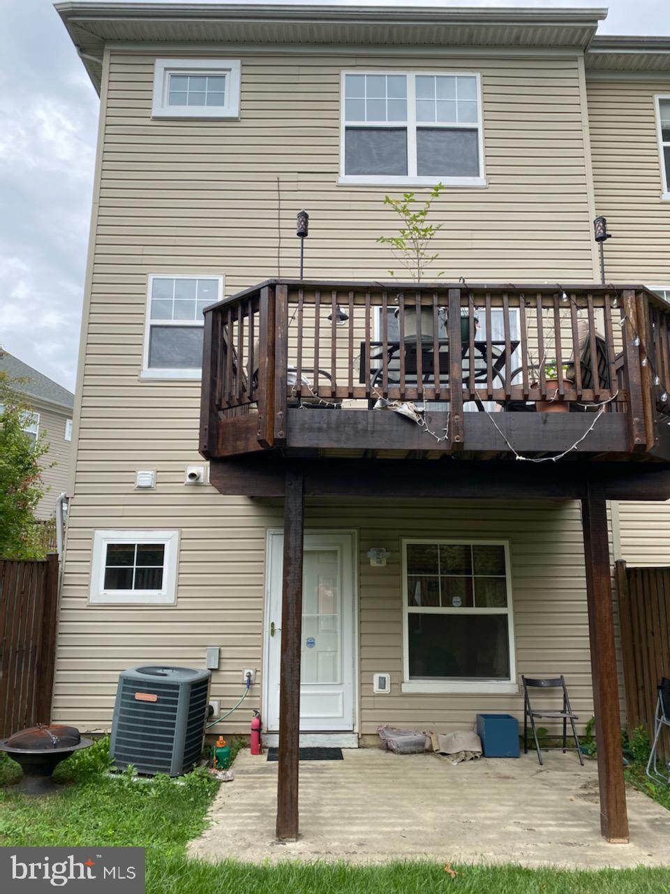 LEGACY AT LINCOLN PARK - Residential Lease