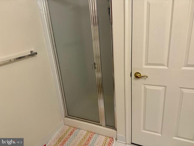 LEGACY AT LINCOLN PARK - Residential Lease