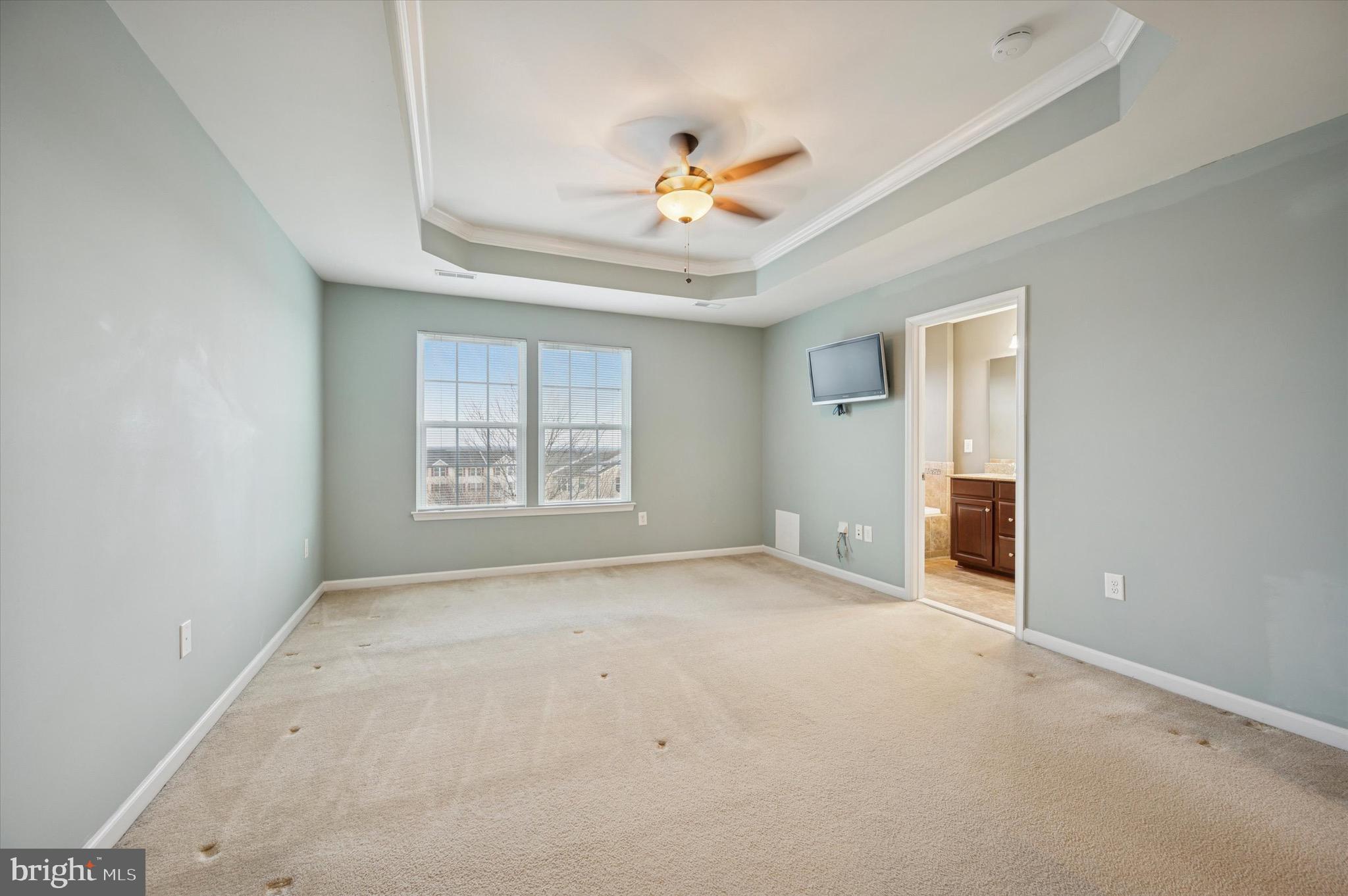 HIGHVIEW AT MONTGOME - Residential Lease