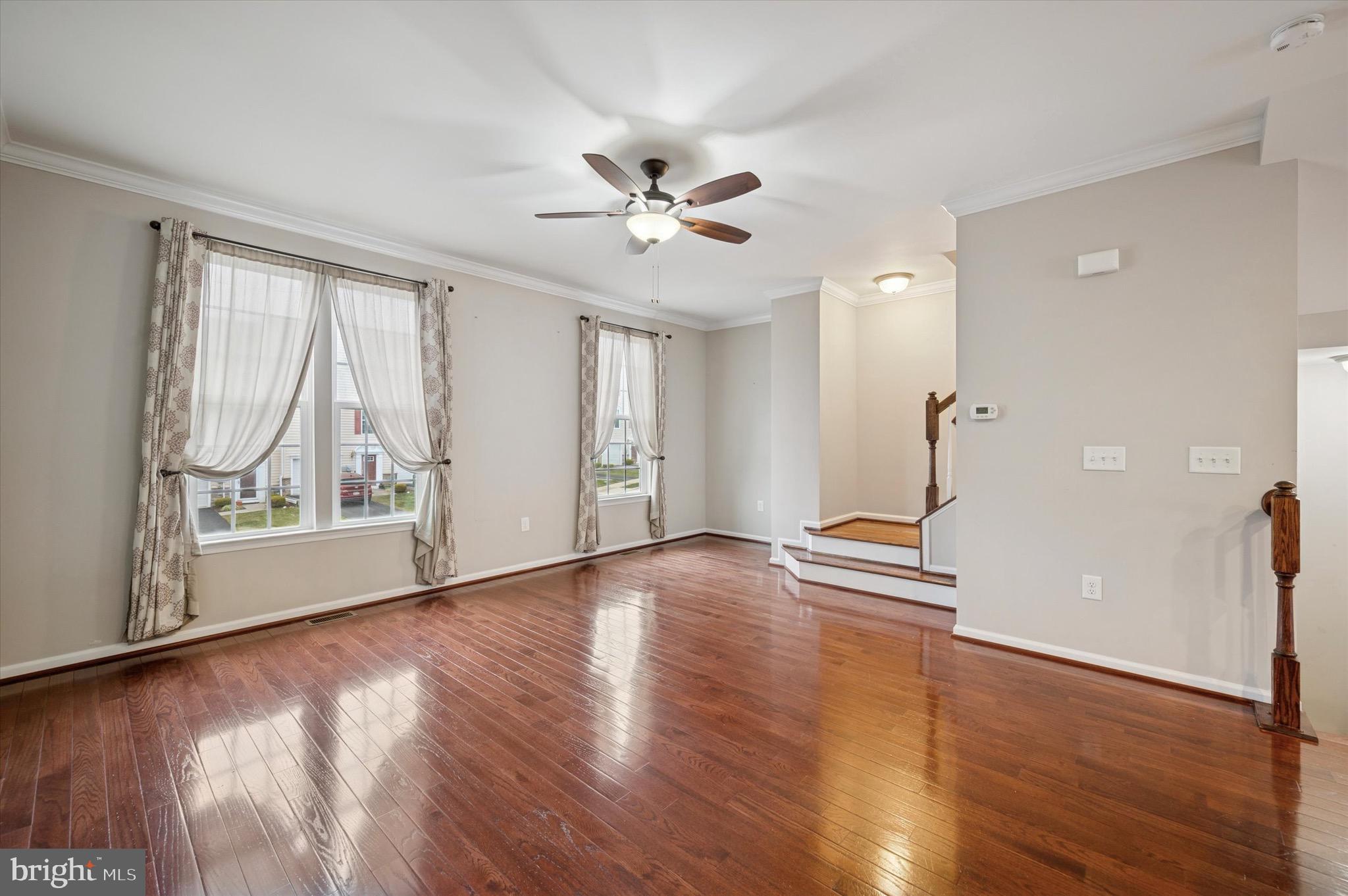 HIGHVIEW AT MONTGOME - Residential Lease