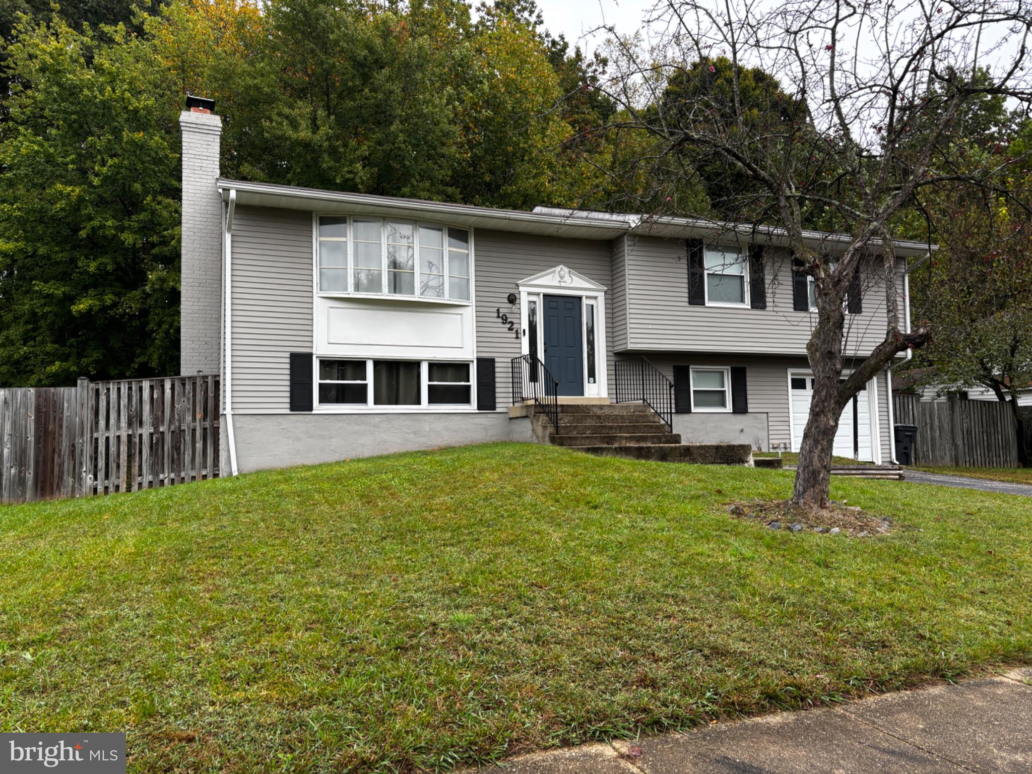 1921 MICHAEL ROAD