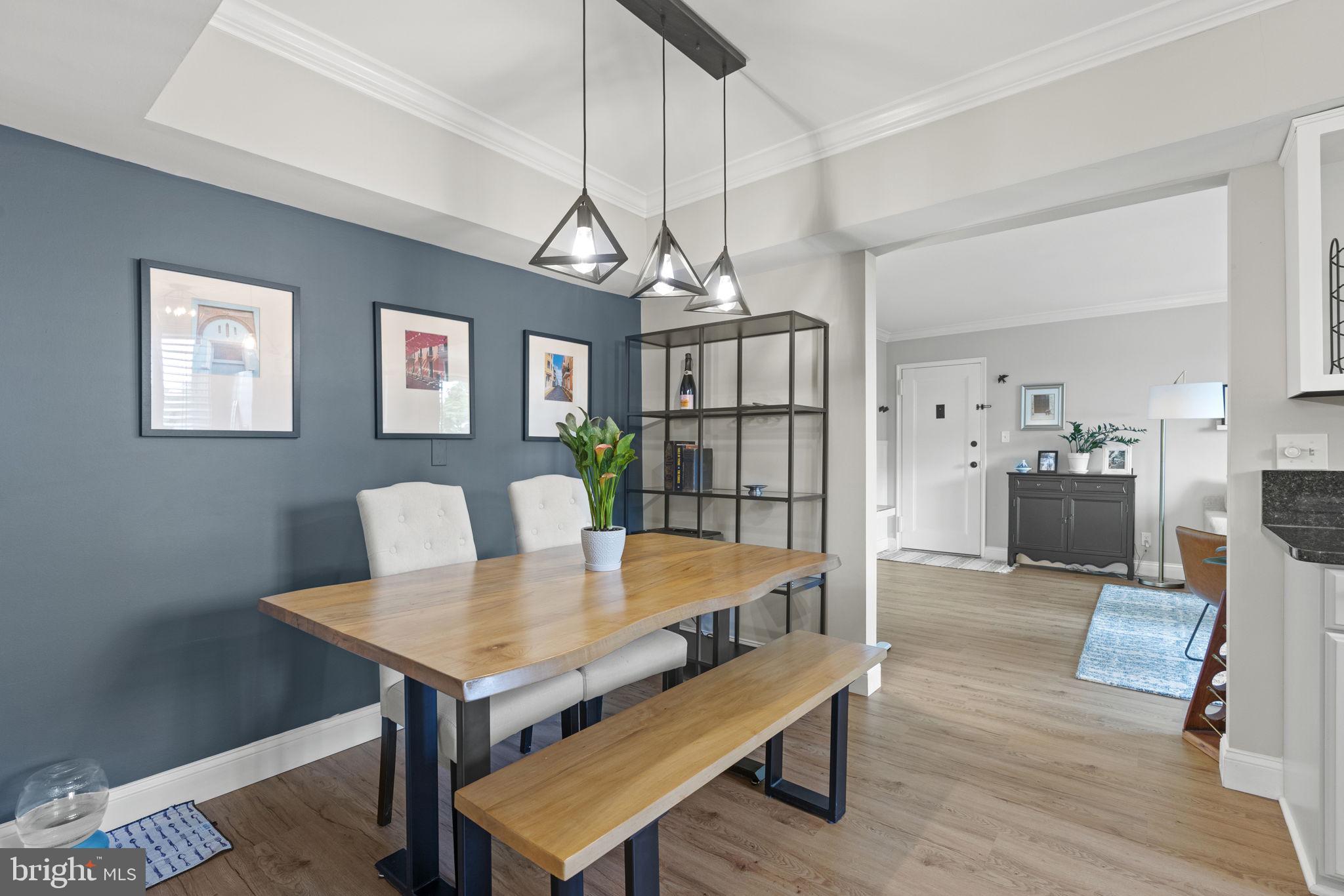 JACKSON MANOR - Residential