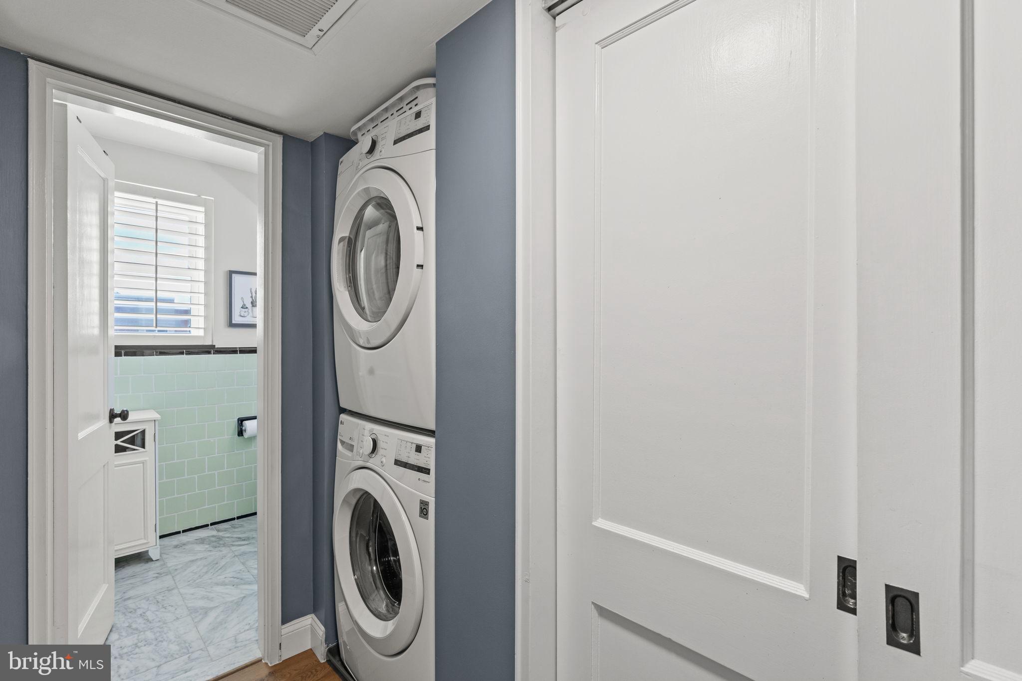 JACKSON MANOR - Residential