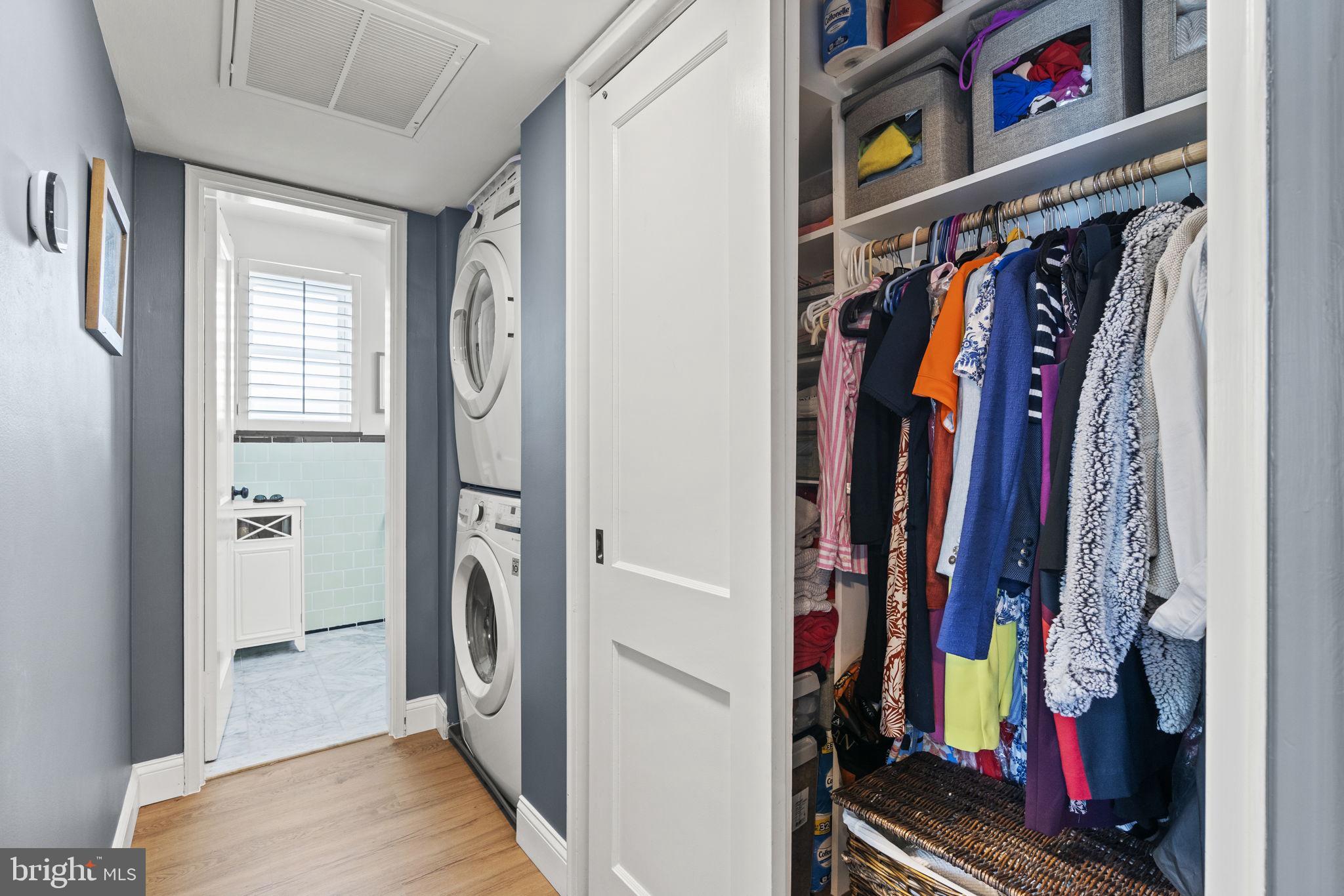 JACKSON MANOR - Residential