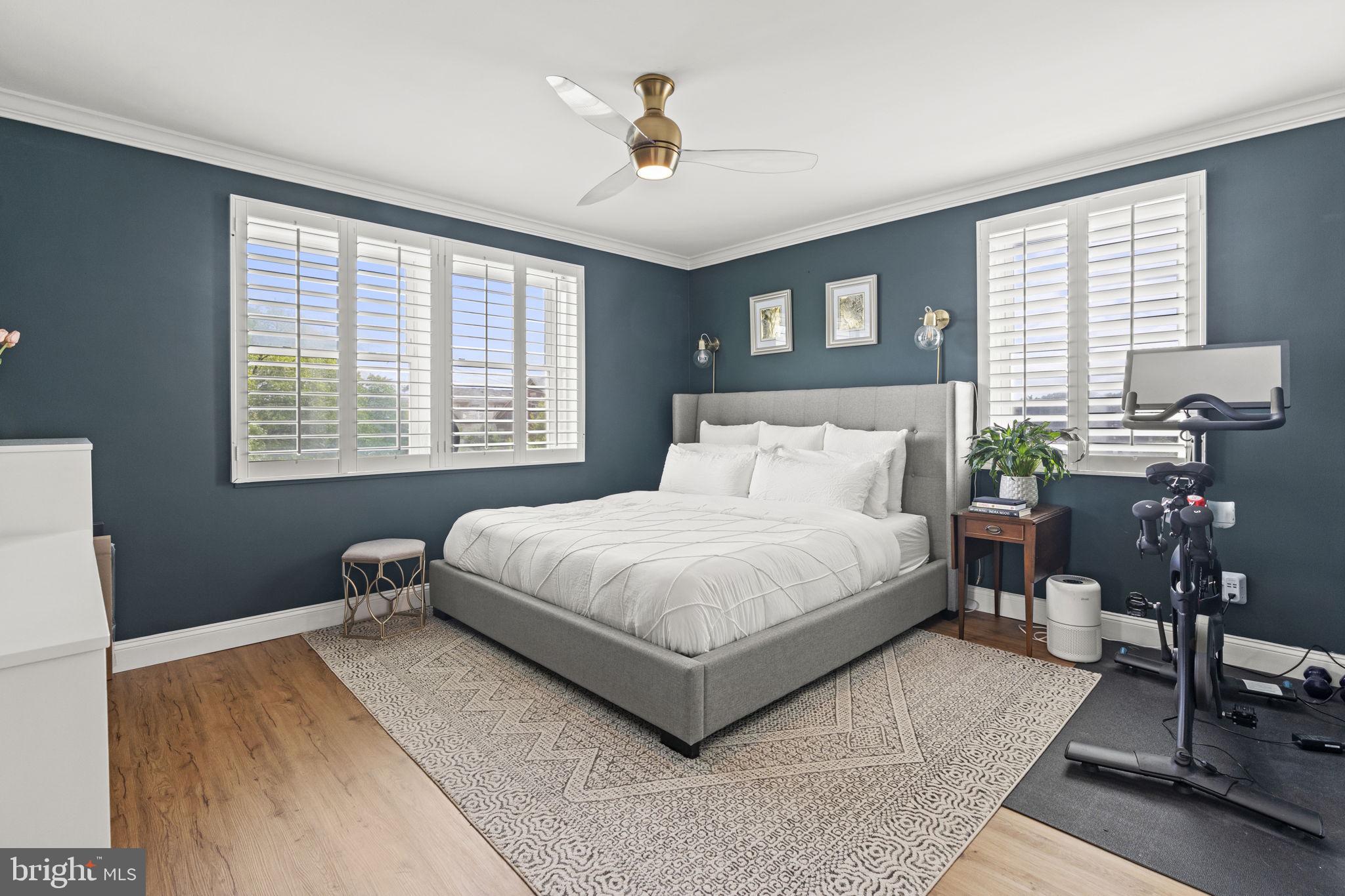 JACKSON MANOR - Residential