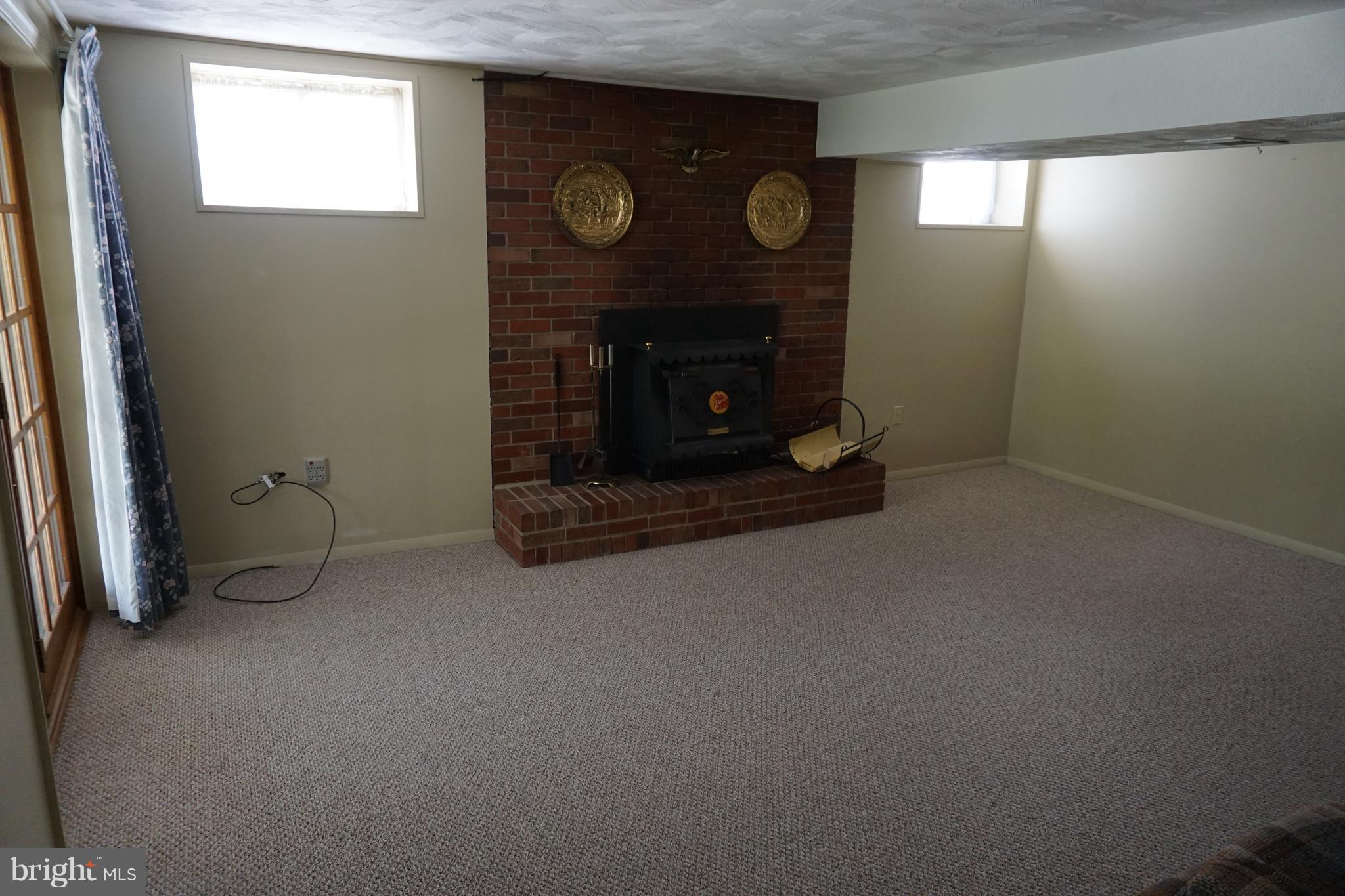 RIPPLING ESTATES - Residential