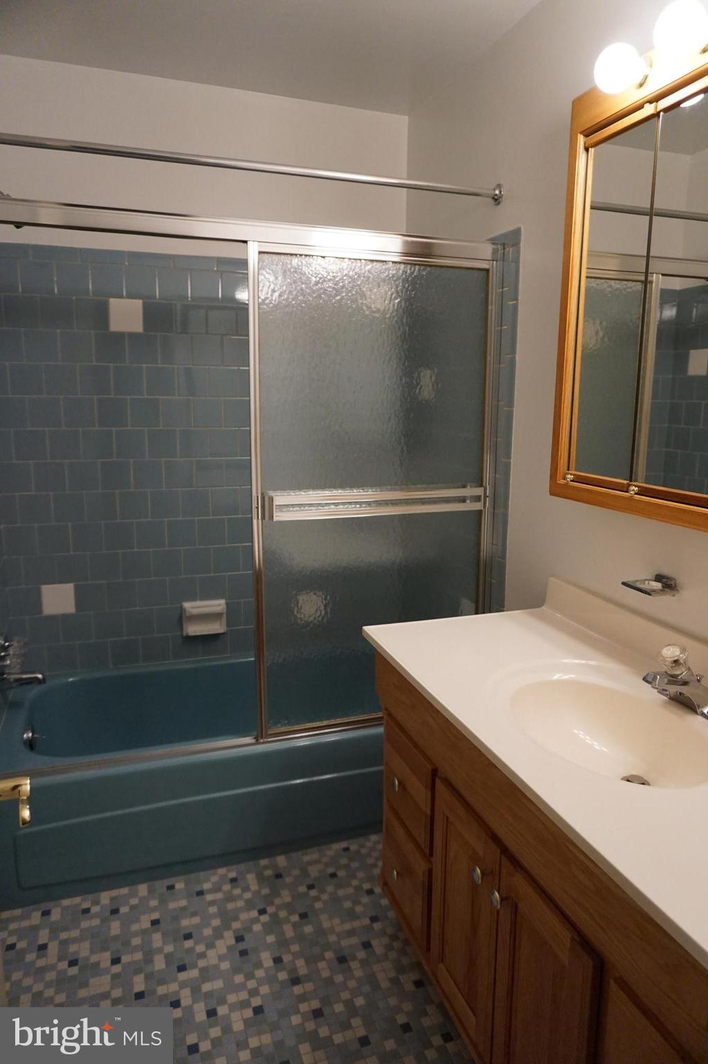 RIPPLING ESTATES - Residential