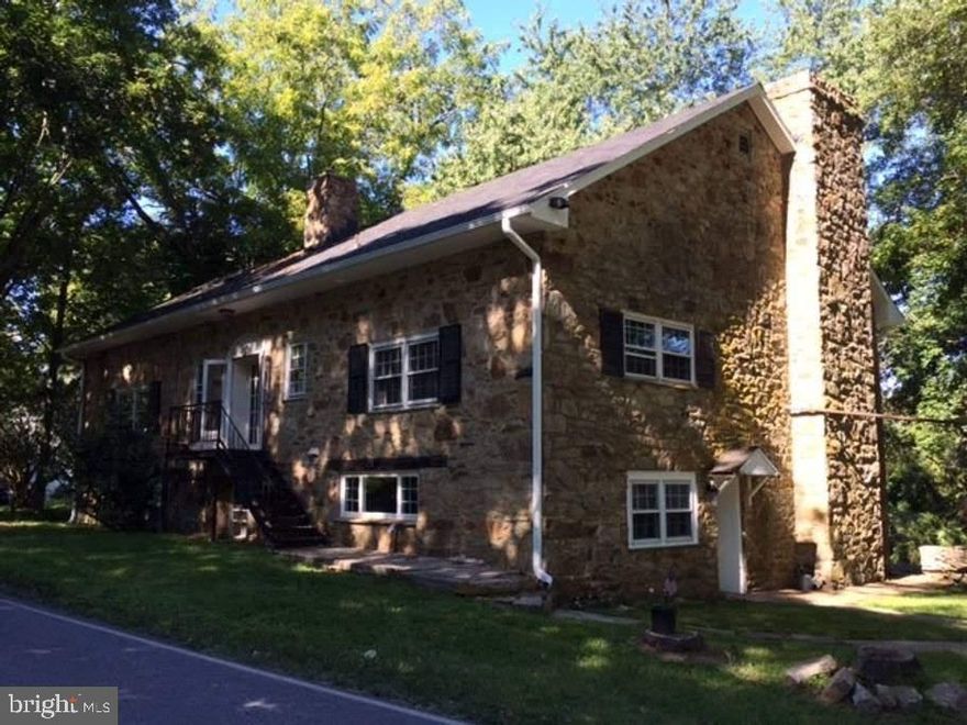 Unique rental property available May 15th. 185 E. Township Ln , Rd, Exton is convenient to everything but location is private and quiet. 1st floor ground level of a converted barn with 6 acres of woods behind. Clean large rooms with barn beam ceilings. Loaded with charm! 2000 sq.ft., 2 bedroom, 1 full and 1 half bath. Great Room, Office, Eat in Kitchen, Walk in Master closet. Off street parking and large stone patio in rear. Includes washer/dryer and window a/c units. Tenant pays propane, electric, cable/internet. Note: Beautiful Great Room fireplace is for decorative purposes ONLY and is not operational. No pets-No smoking-No exceptions. Online application.