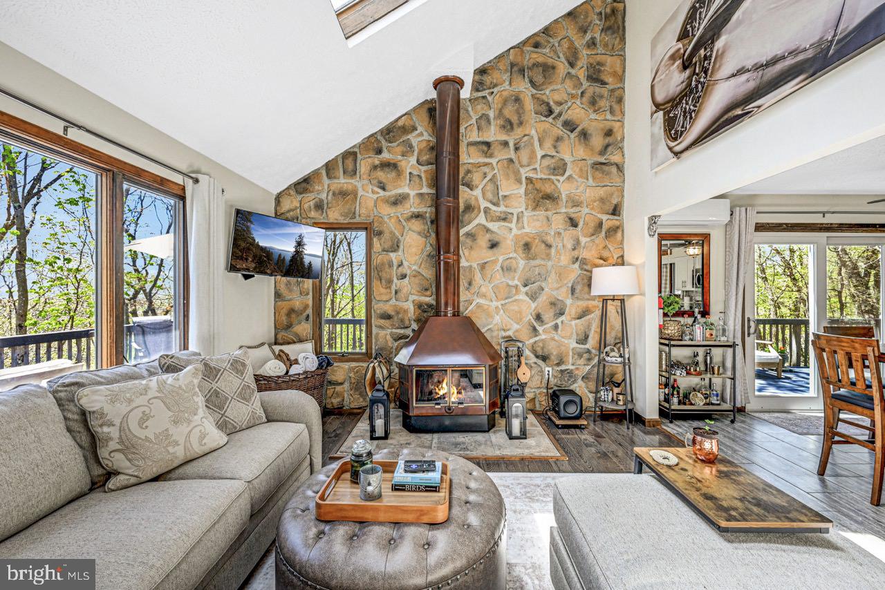 INDIAN MOUNTAIN - Residential