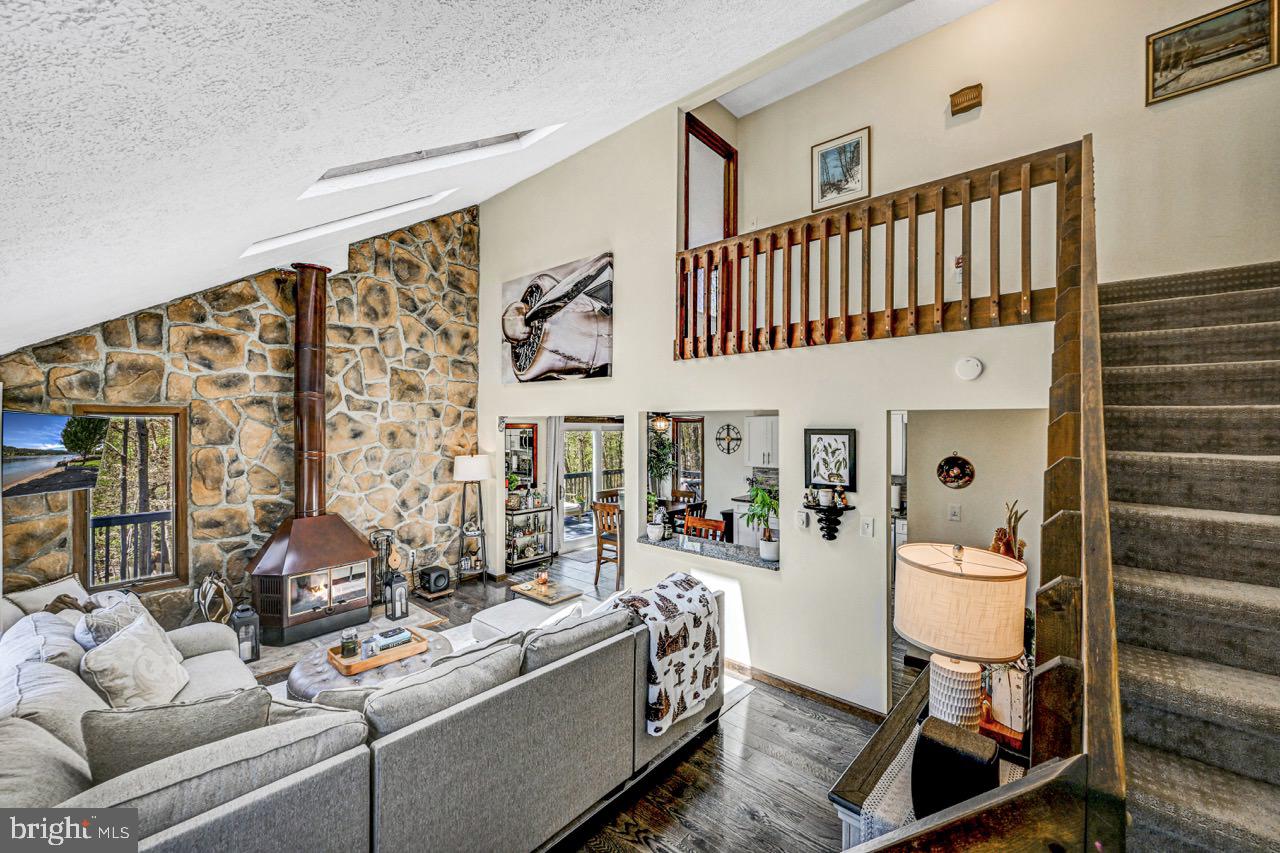 INDIAN MOUNTAIN - Residential
