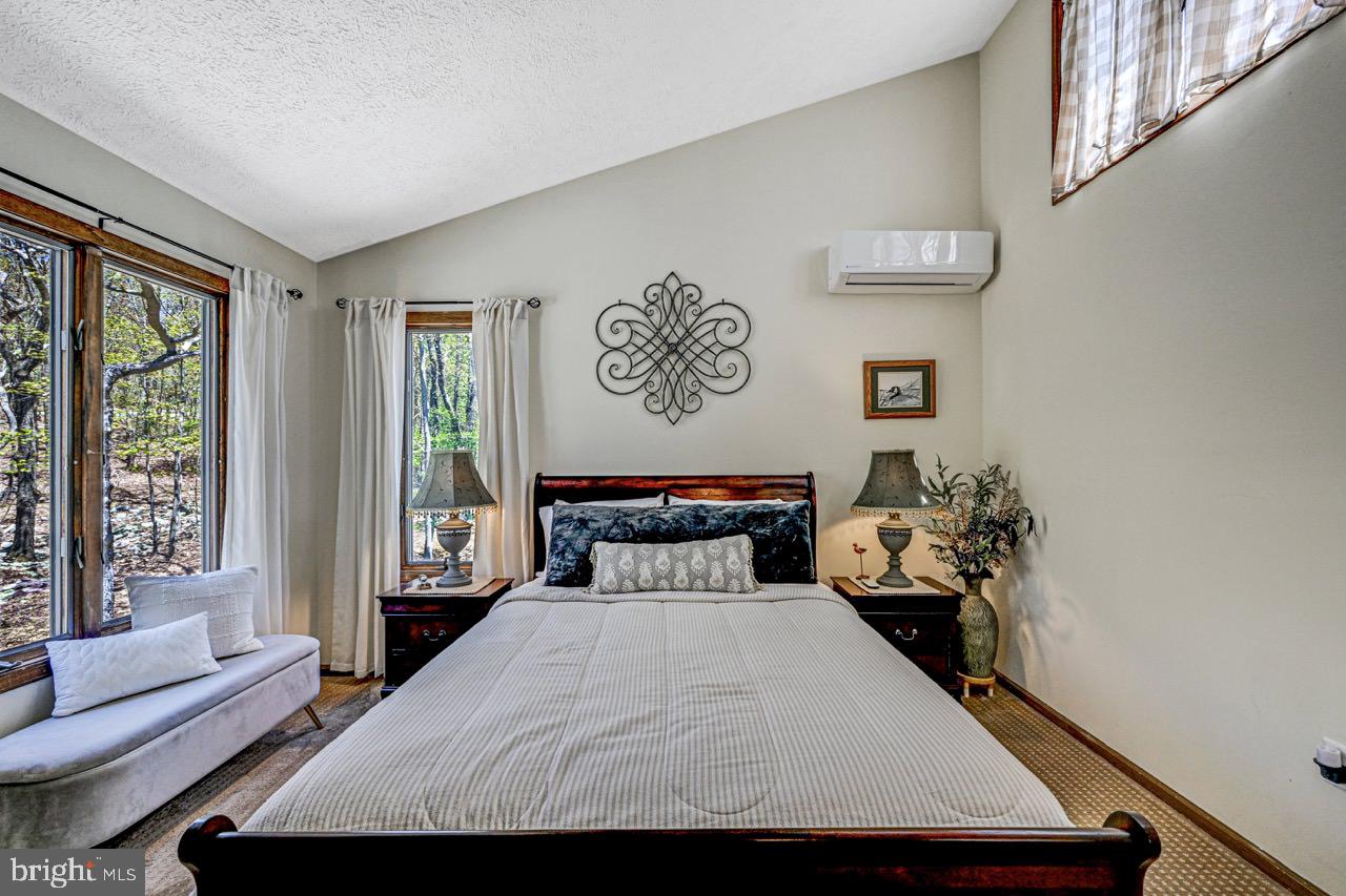 INDIAN MOUNTAIN - Residential