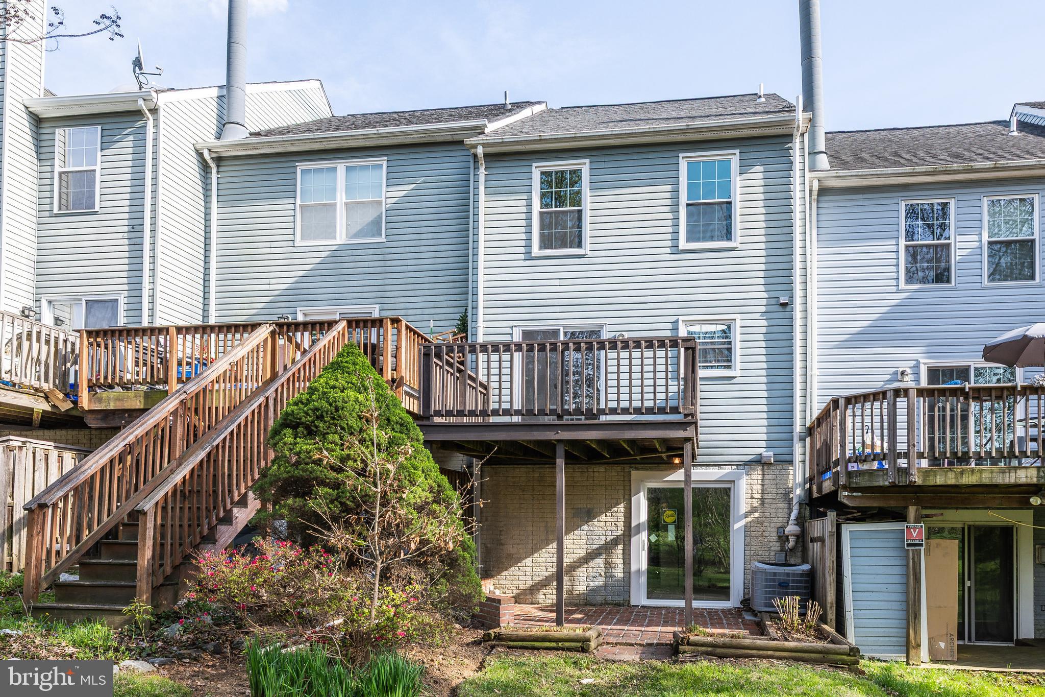 SILVER SPRING CNTRY CLUB - Residential