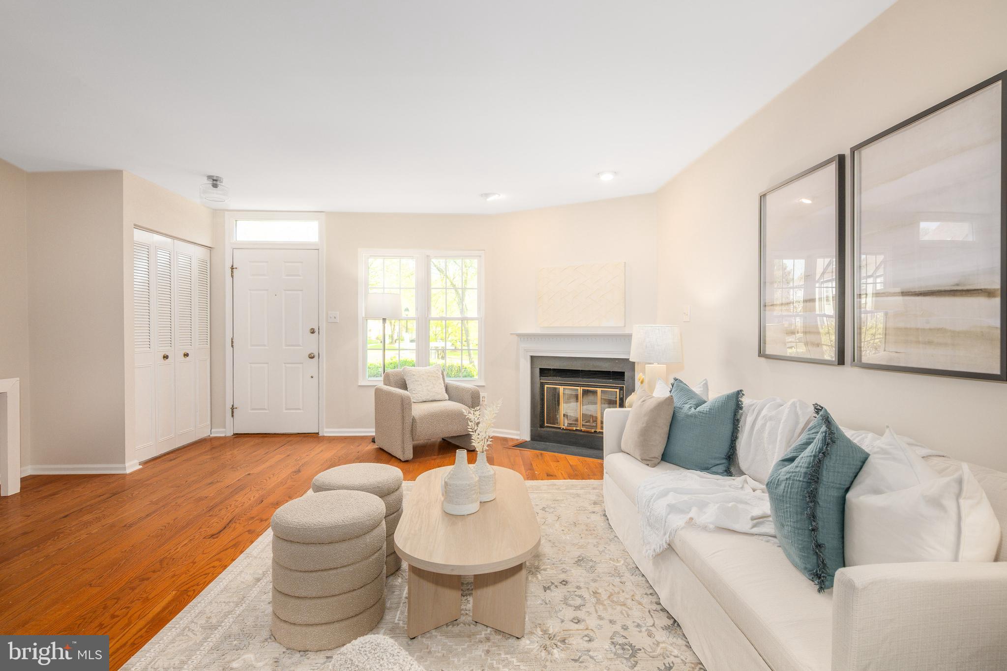 SILVER SPRING CNTRY CLUB - Residential