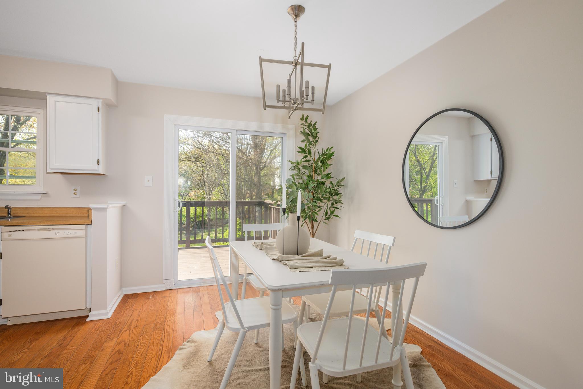 SILVER SPRING CNTRY CLUB - Residential