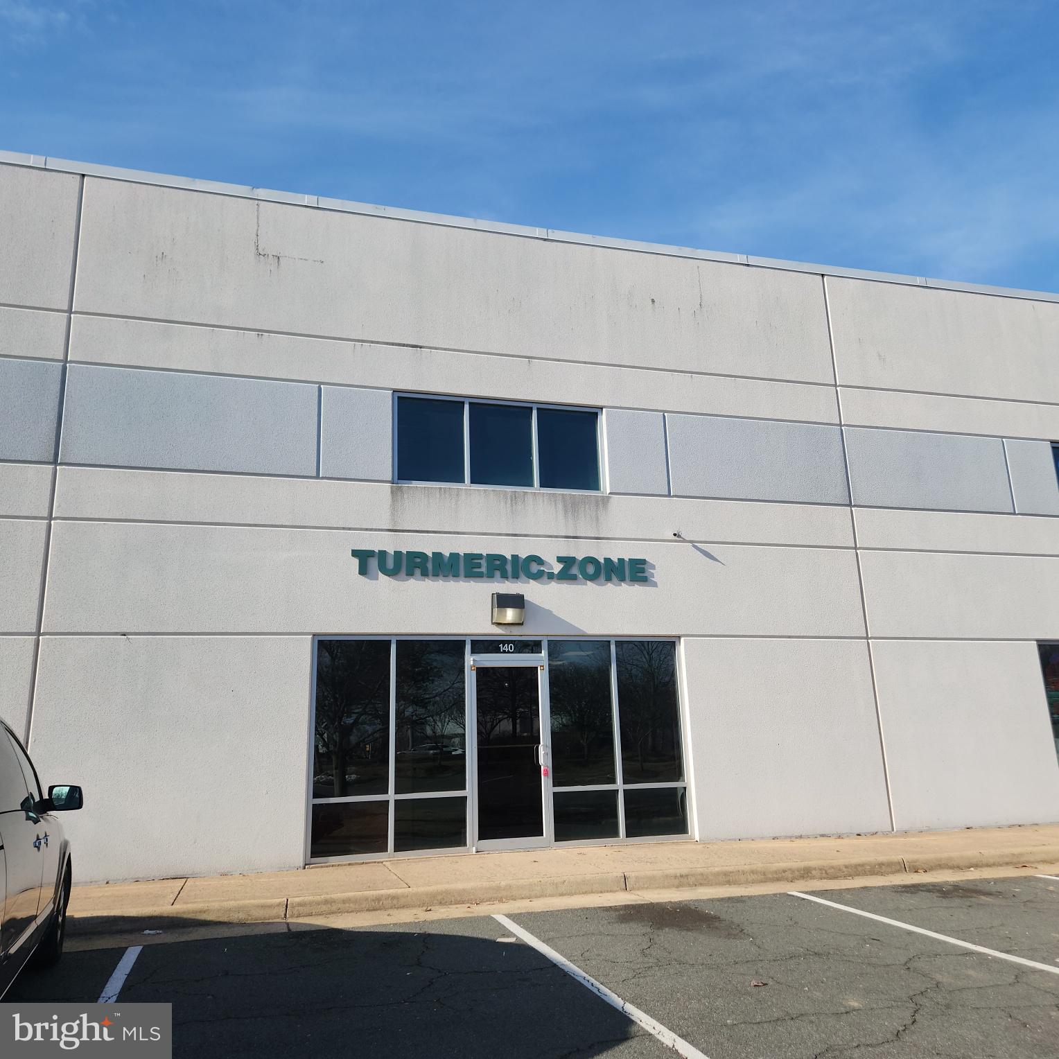 MEADOWBROOK - Commercial Lease