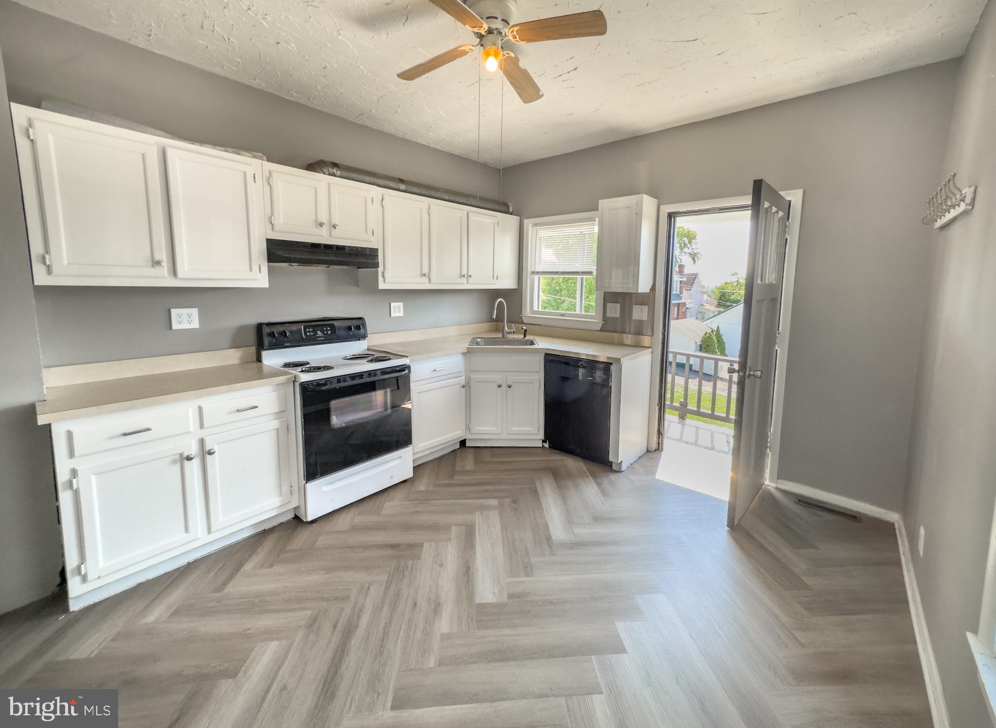 SOUTH END - Residential