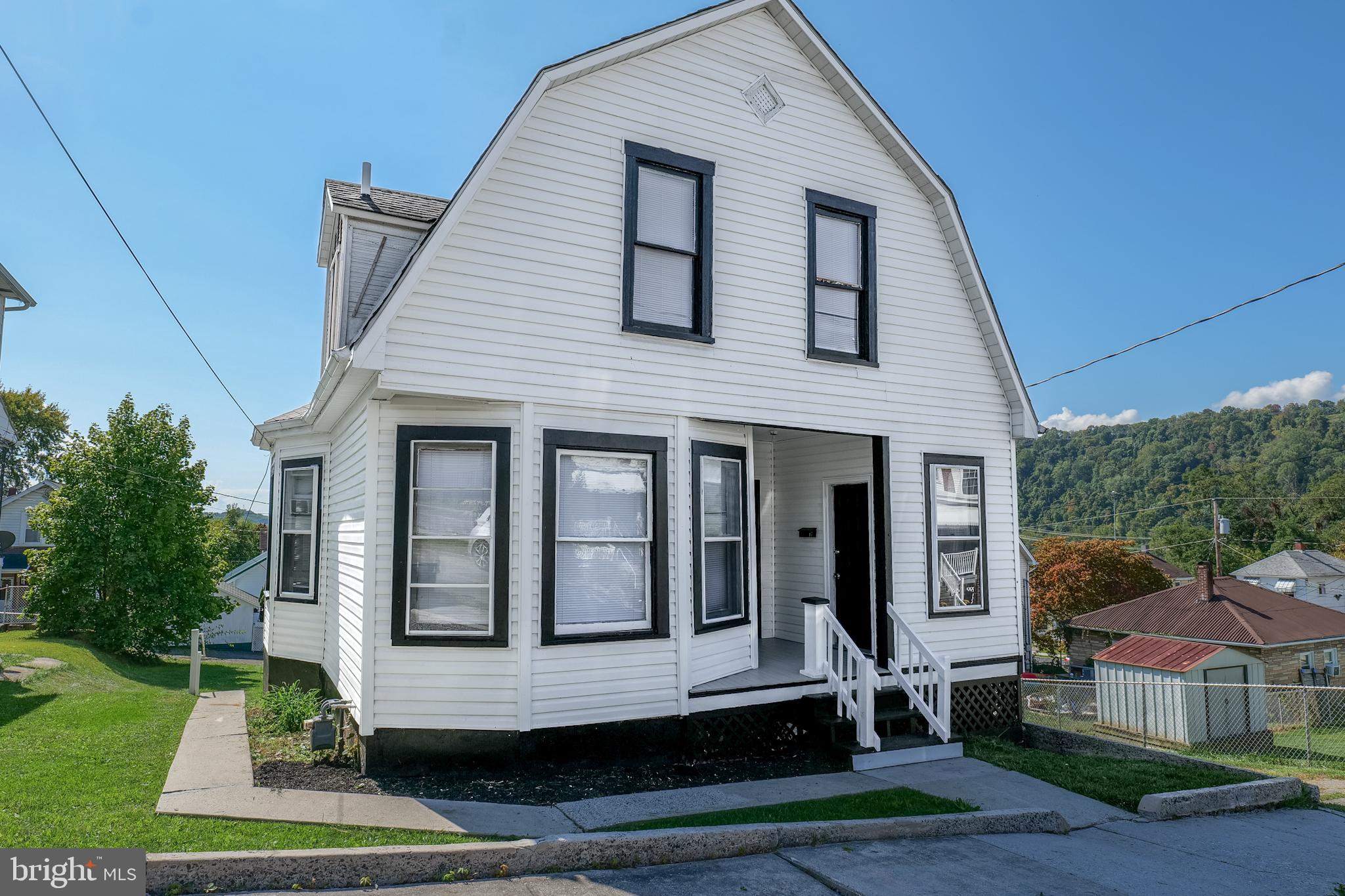 SOUTH END - Residential