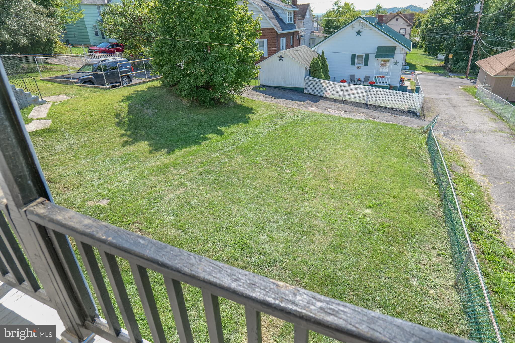 SOUTH END - Residential