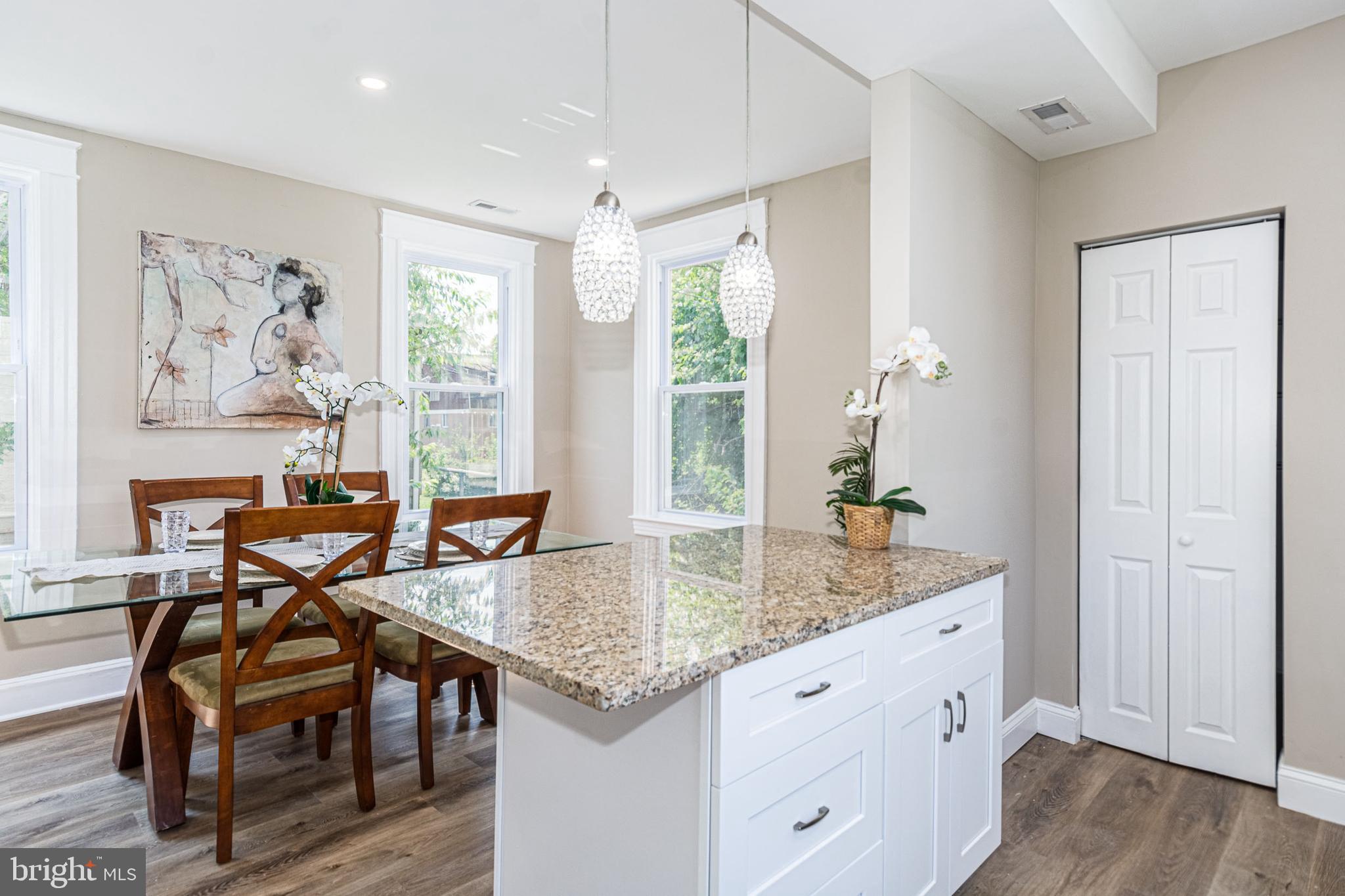 PARKSIDE - Residential