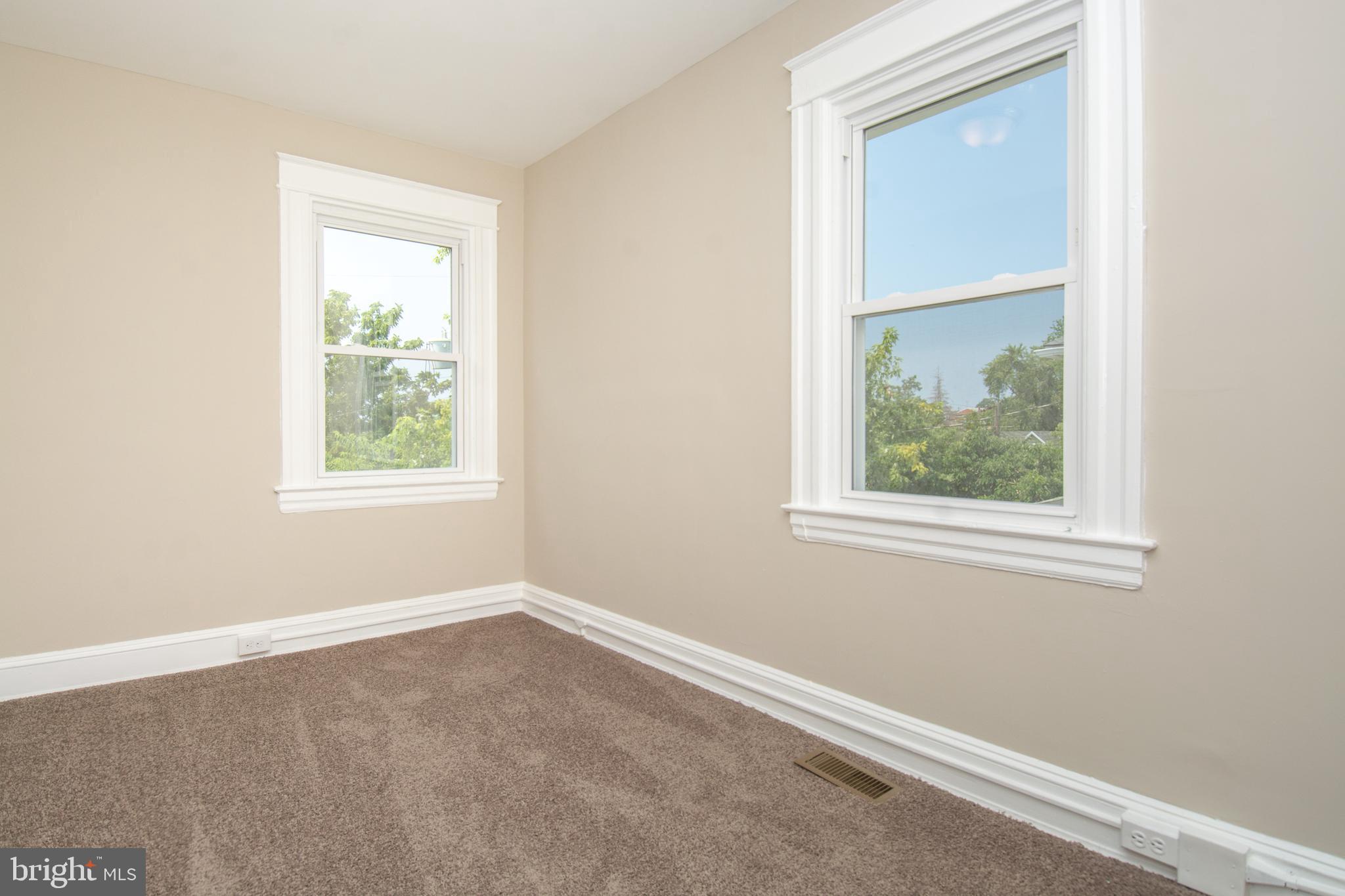 PARKSIDE - Residential