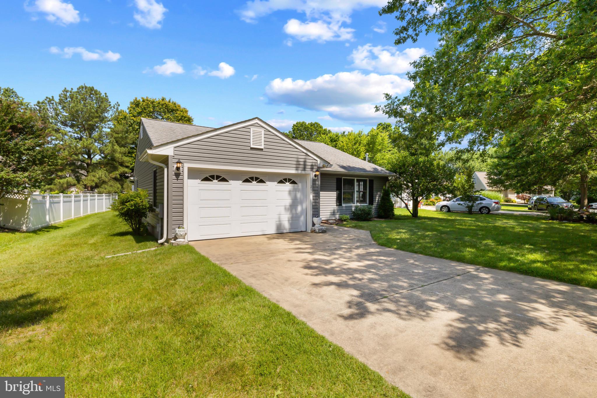 217 OLDE POINT LANE