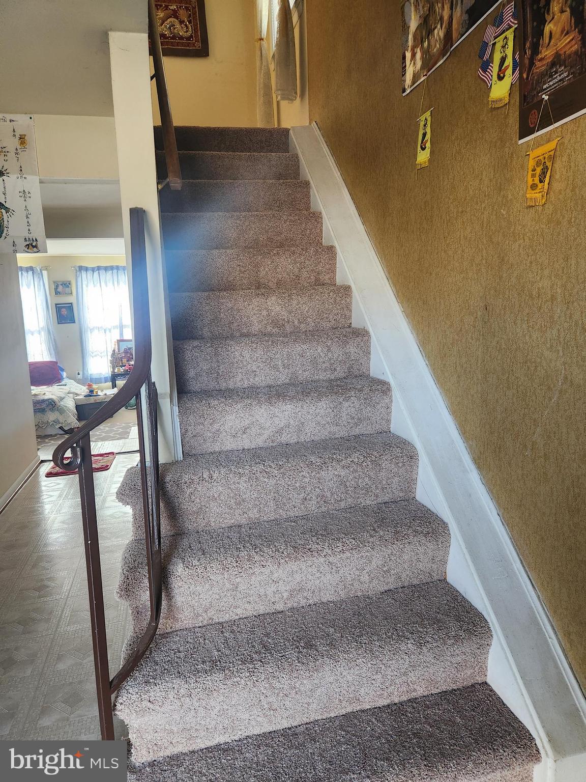 PINEWOOD HILL - Residential