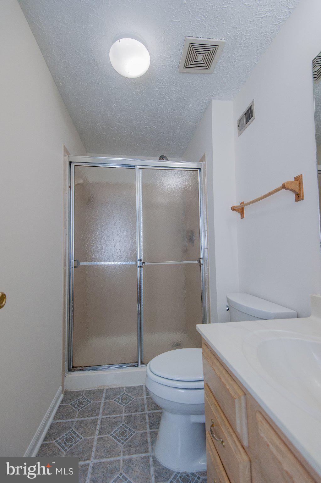 2407 BOLTON LANE