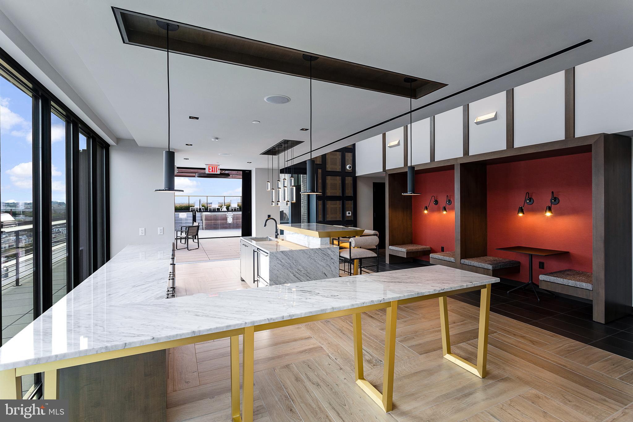 1625 ECKINGTON PLACE NE PH209