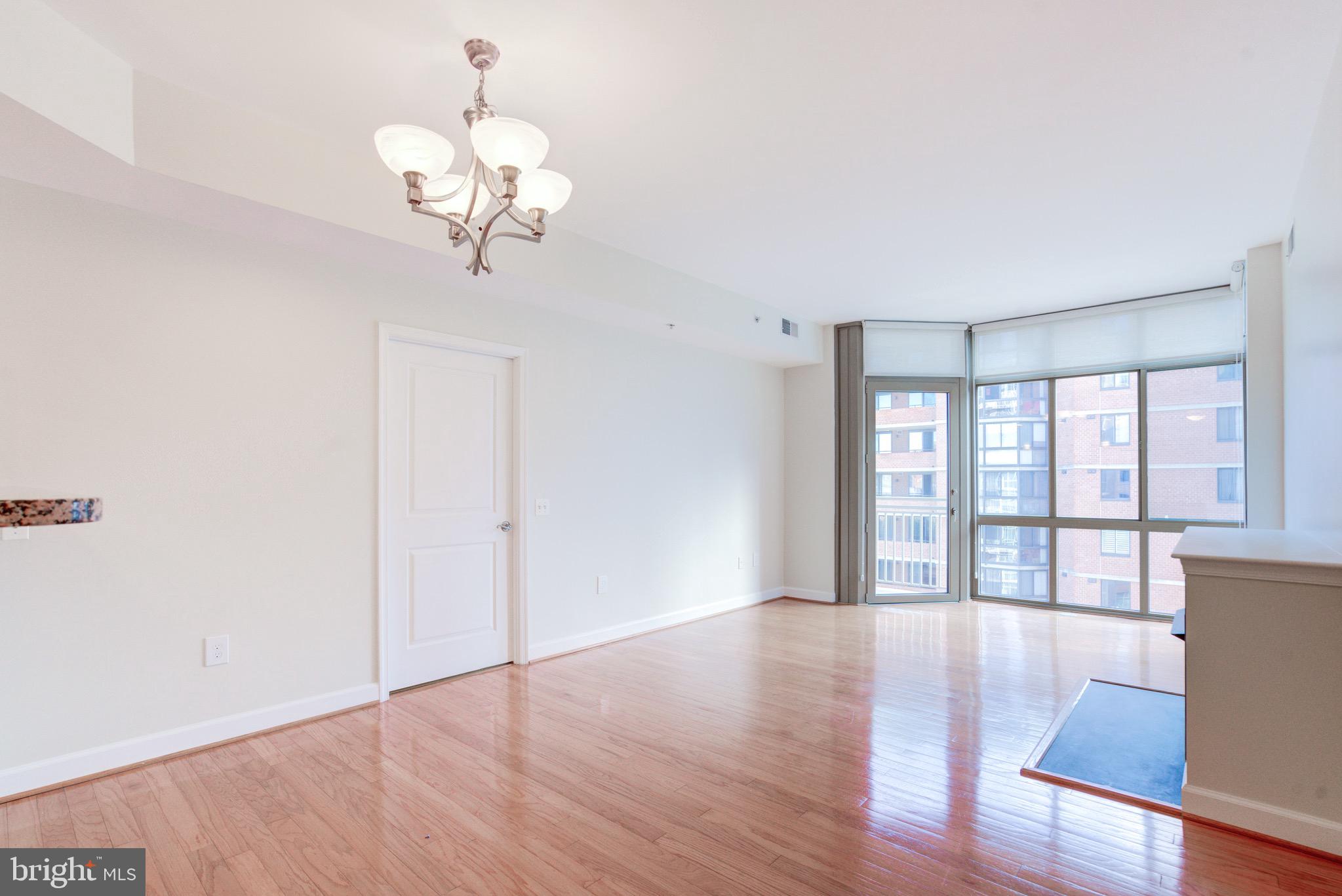 1000 N RANDOLPH STREET 607