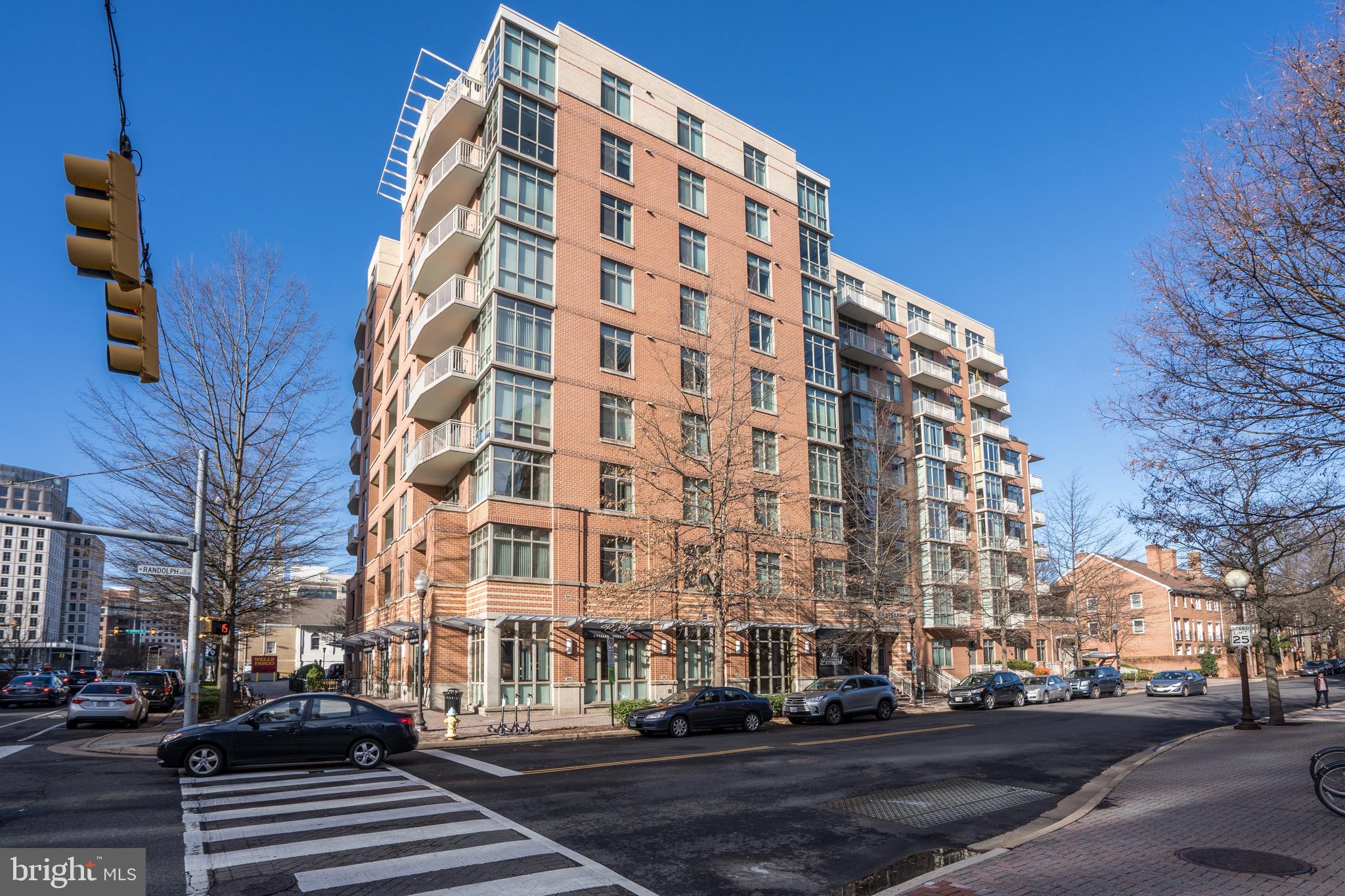 1000 N RANDOLPH STREET 607