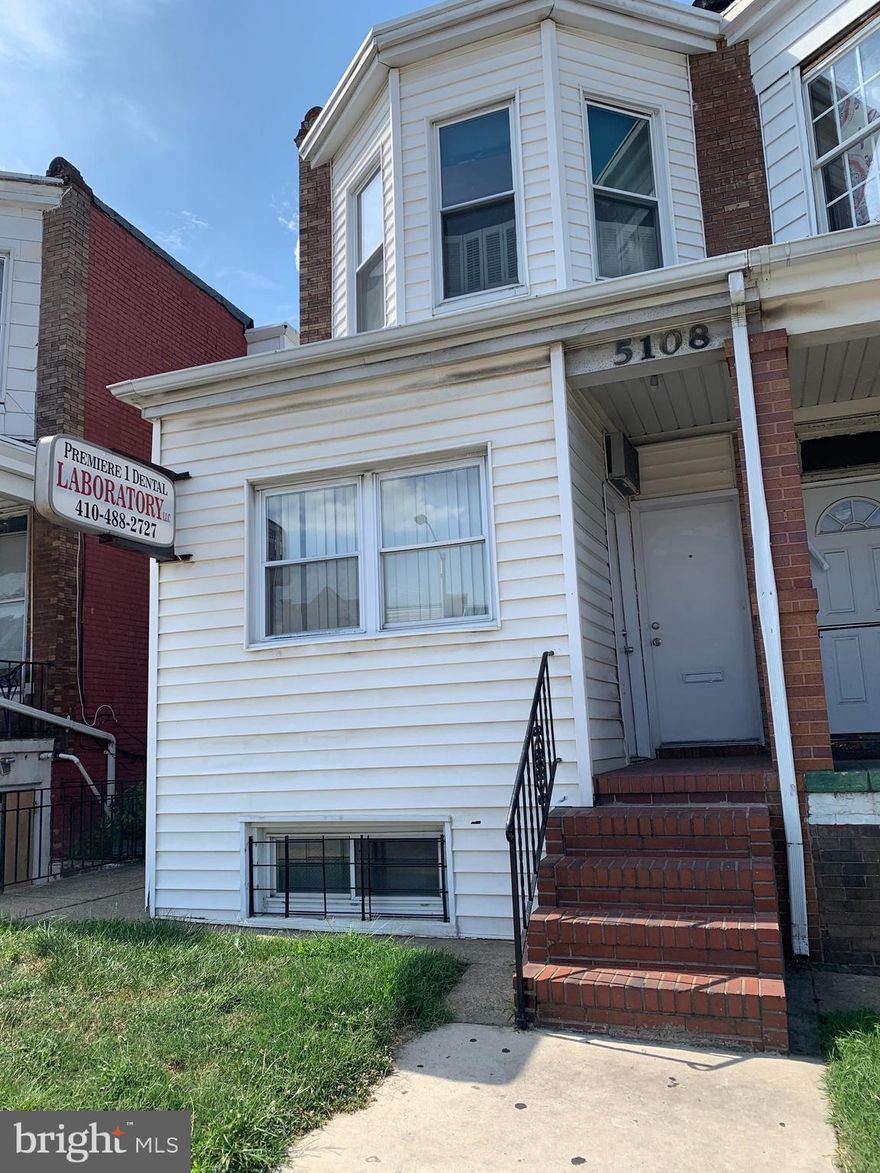 Grand Mixed Use Offering. 2-level  1st floor Unit - could be commercial or residential.  If Residential the space offers as many as 3 bedrooms with 1.5 baths. The full Kitchen has all appliances with an open floor plan in the basement. Access to rear yard from basement level as well as main floor. The space has Central Air as well . Located near public transportation and loads of shopping. If Business use is what you desire; This property works well with over 1000 square feet to utilize at your convenience. Please verify with the Baltimore City zoning office to confirm your specific use is permissible at this location. The landlord will not confirm any zoning law or restriction. Property located in the busy /residential/business district.  Each level is finished and usable. All offers presented. The application is easy to complete call for details, questions or concerns. See the document's sections for instructions .