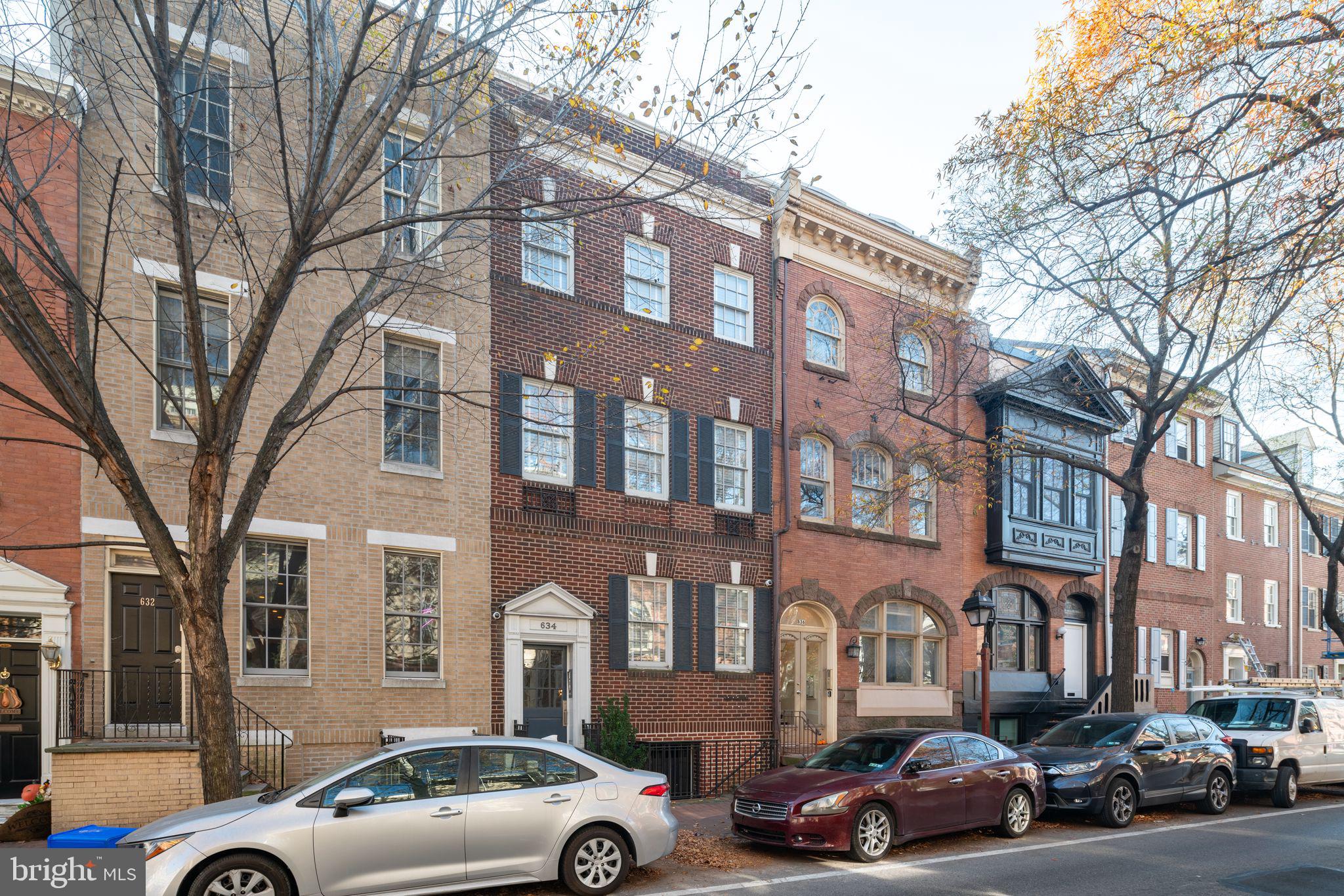 SOCIETY HILL - Residential