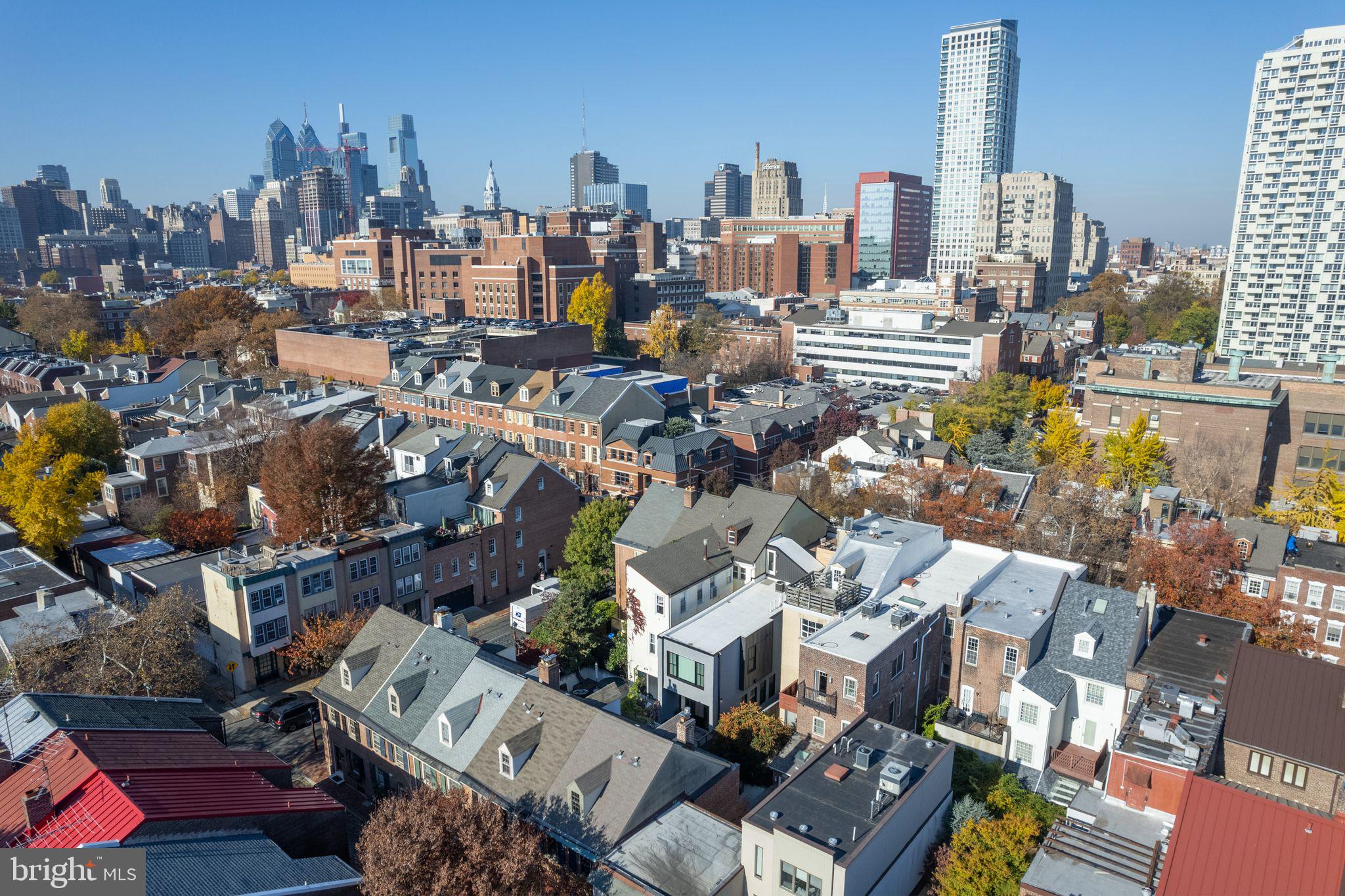 SOCIETY HILL - Residential