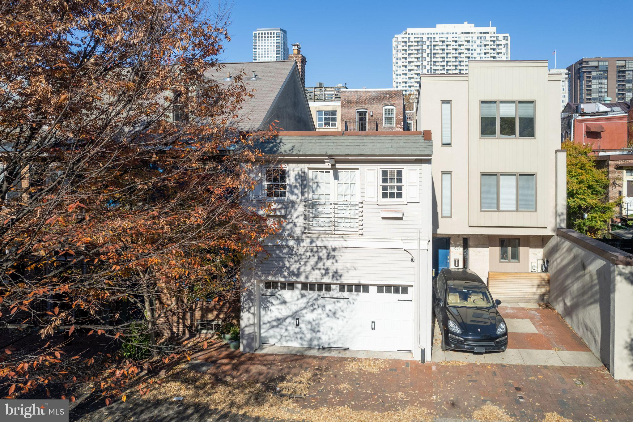 SOCIETY HILL - Residential