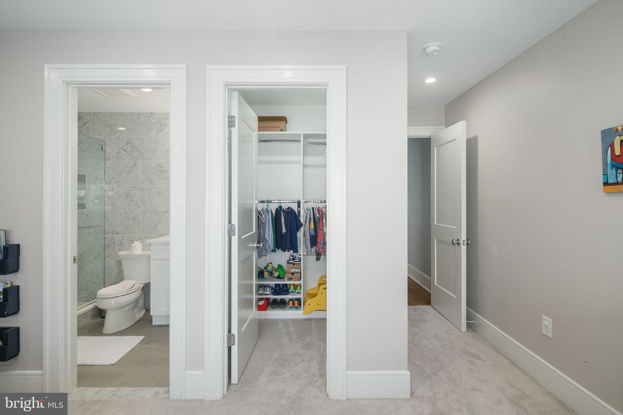 SOCIETY HILL - Residential