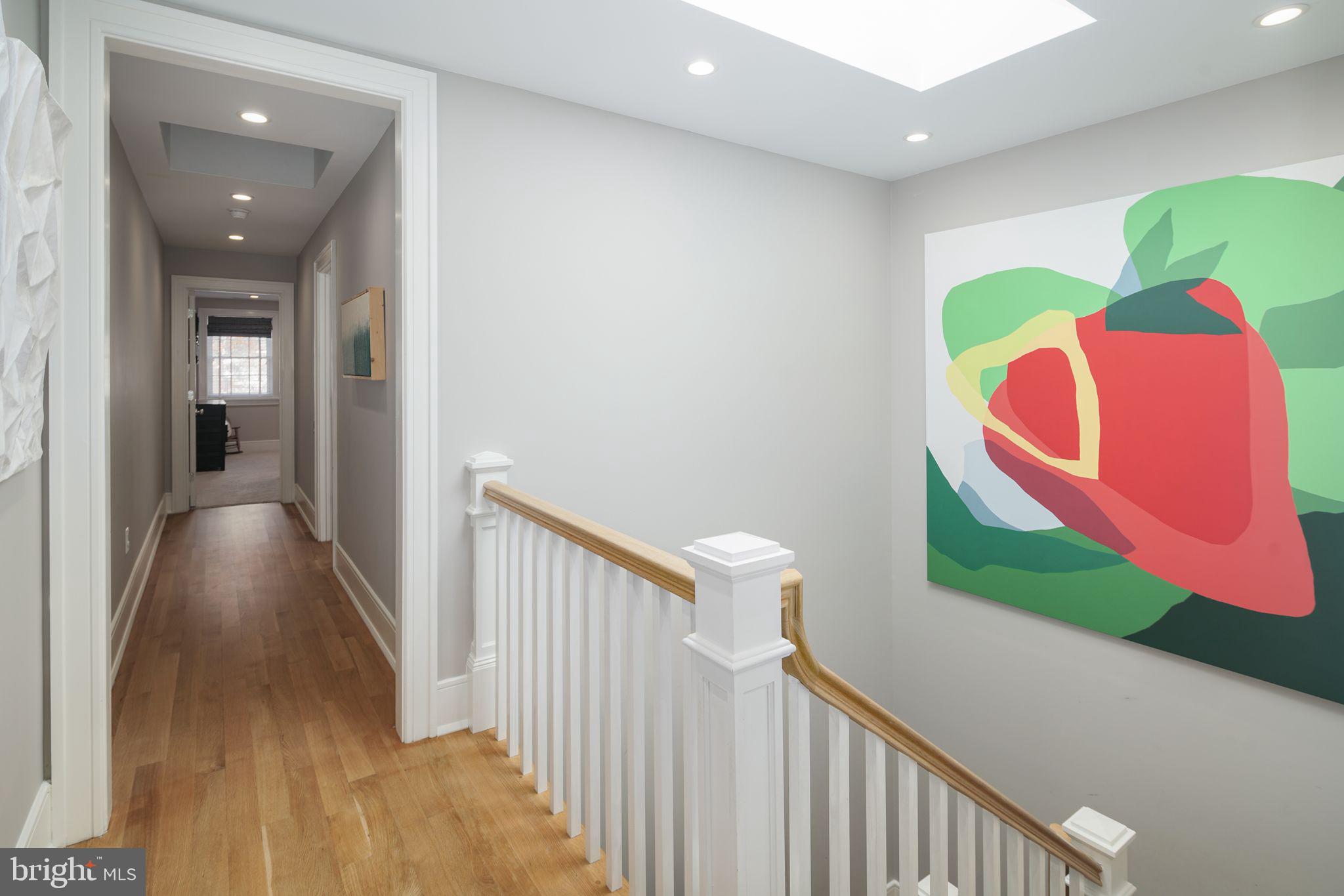 SOCIETY HILL - Residential