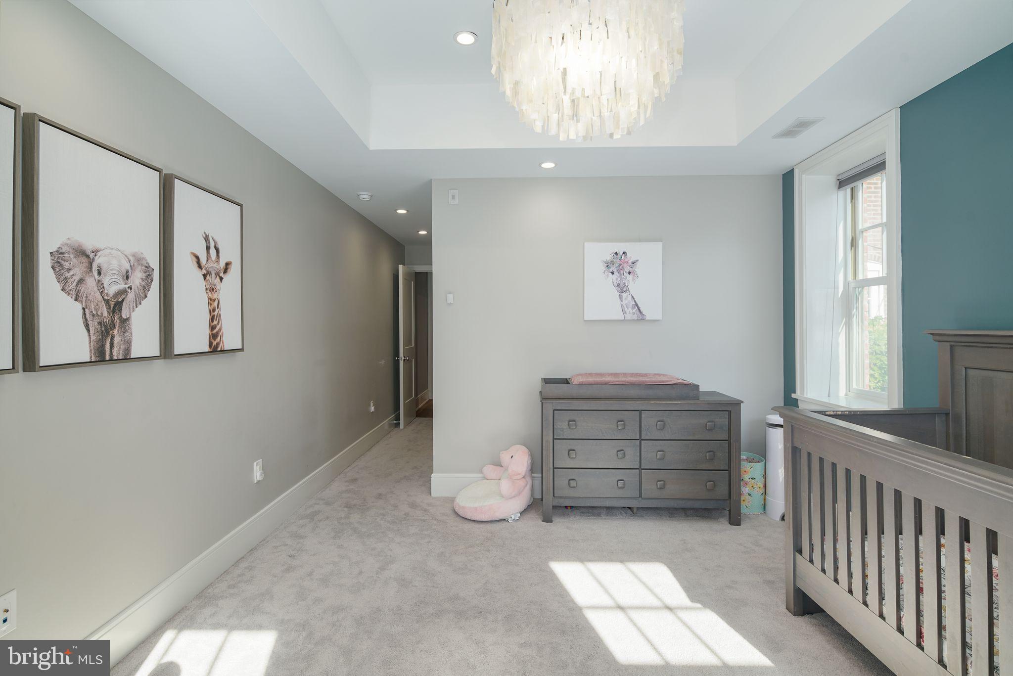 SOCIETY HILL - Residential