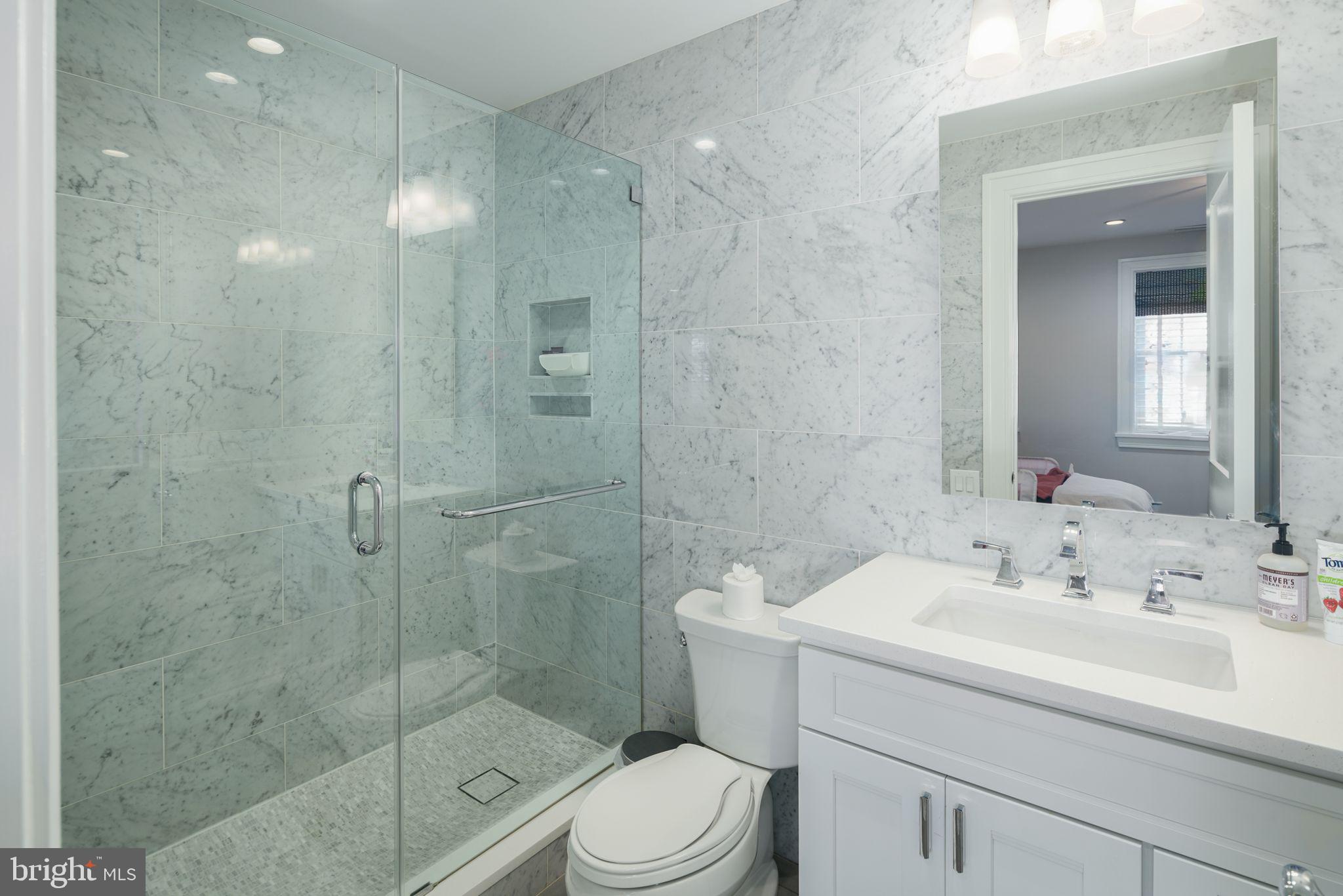 SOCIETY HILL - Residential