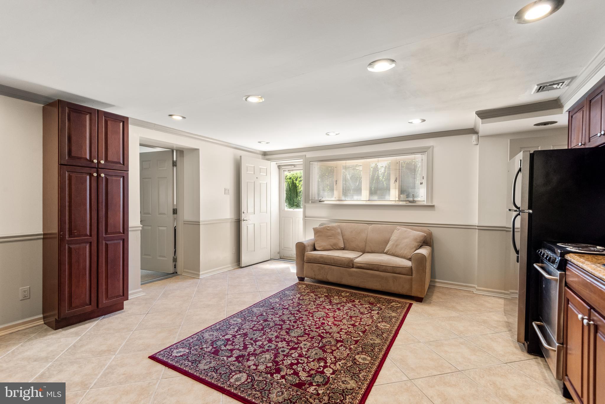 SUGARPOINTE - Residential