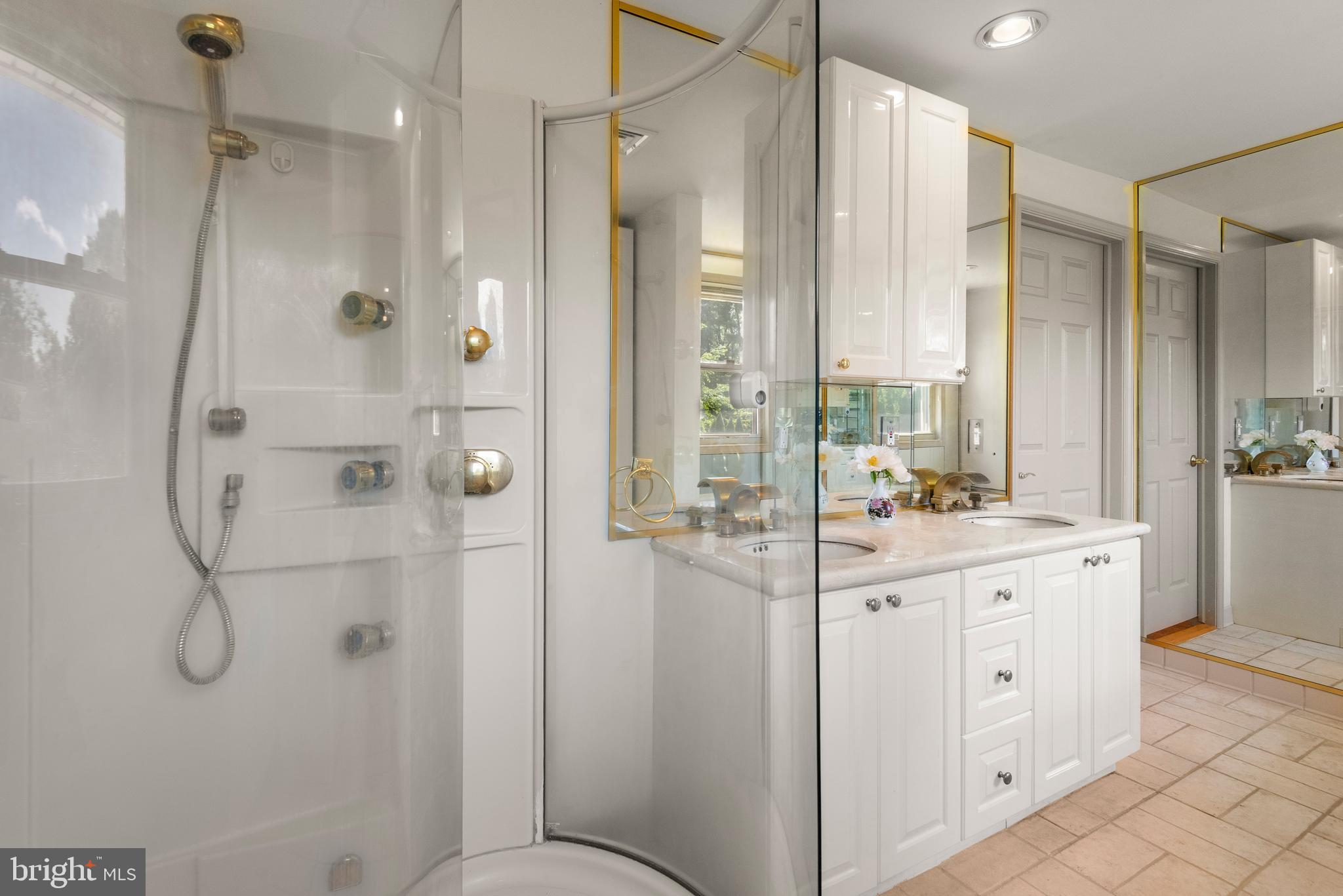 SUGARPOINTE - Residential