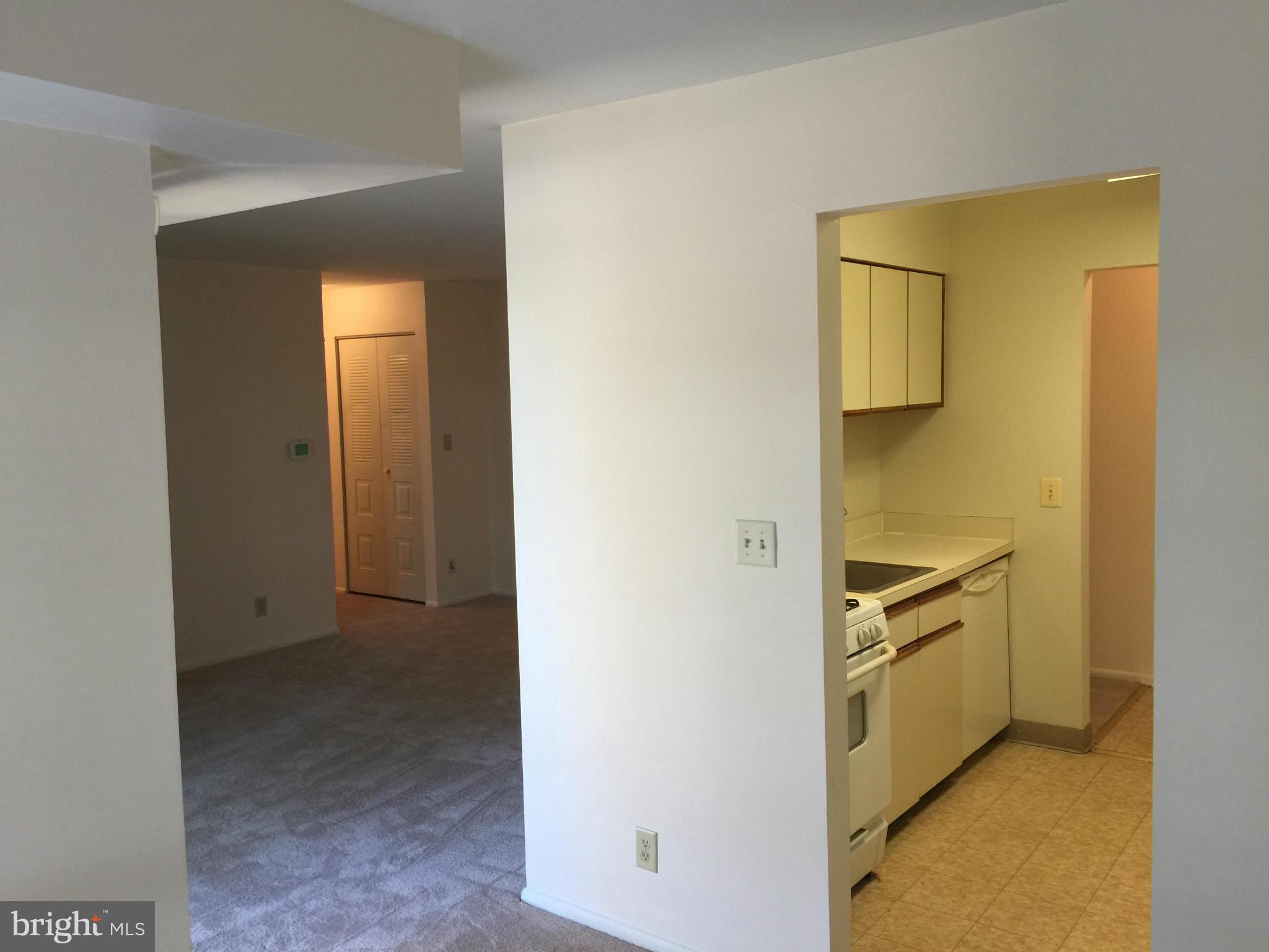 VILLAGE OF LONG REACH - Residential