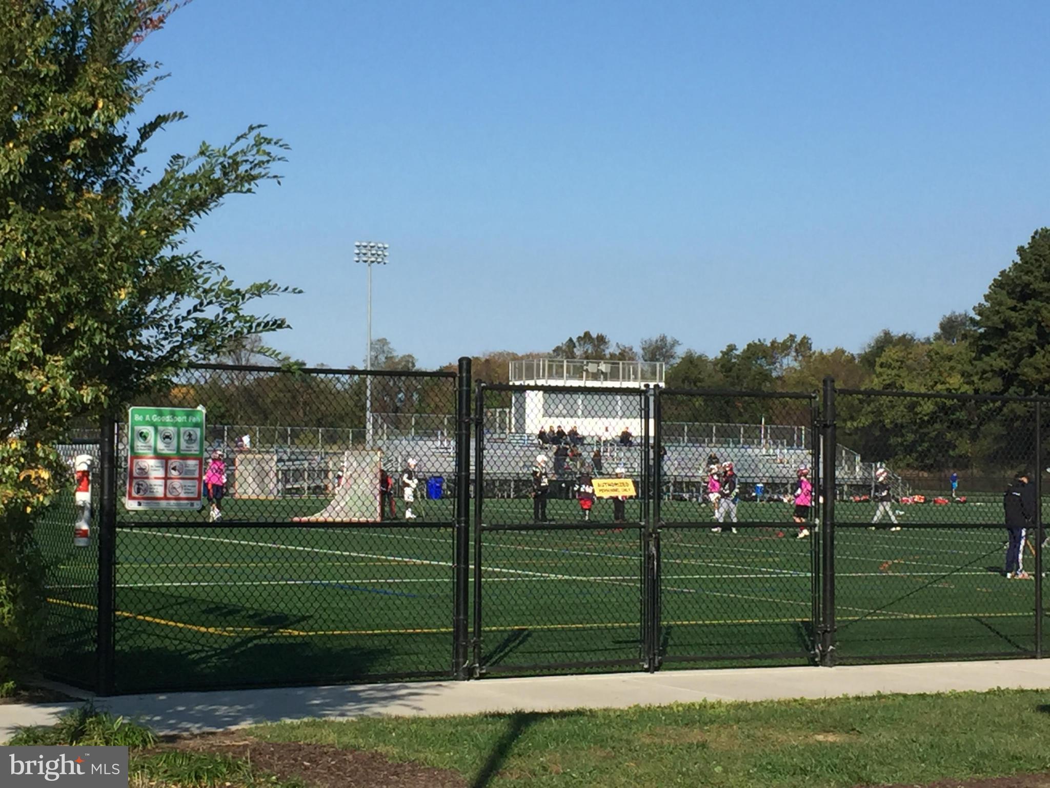 VILLAGE OF LONG REACH - Residential