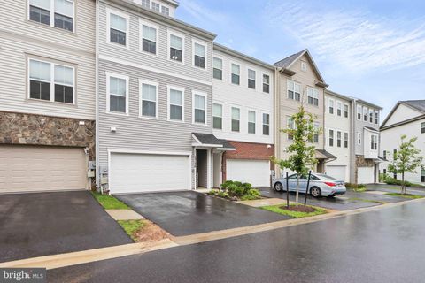 13136 DOWDENS STATION WAY CLARKSBURG MD 20871