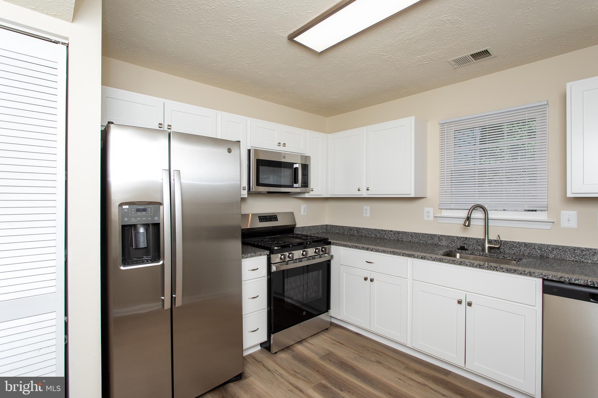 ST CHARLES DORCHESTER - Residential