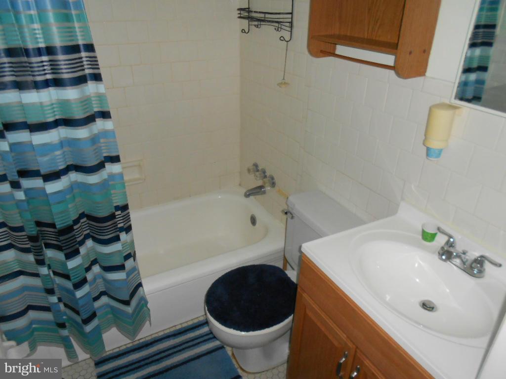 HAMPDEN HISTORIC DISTRICT - Residential