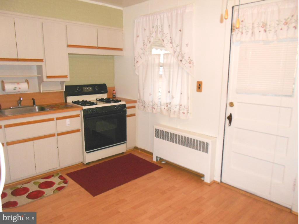 HAMPDEN HISTORIC DISTRICT - Residential