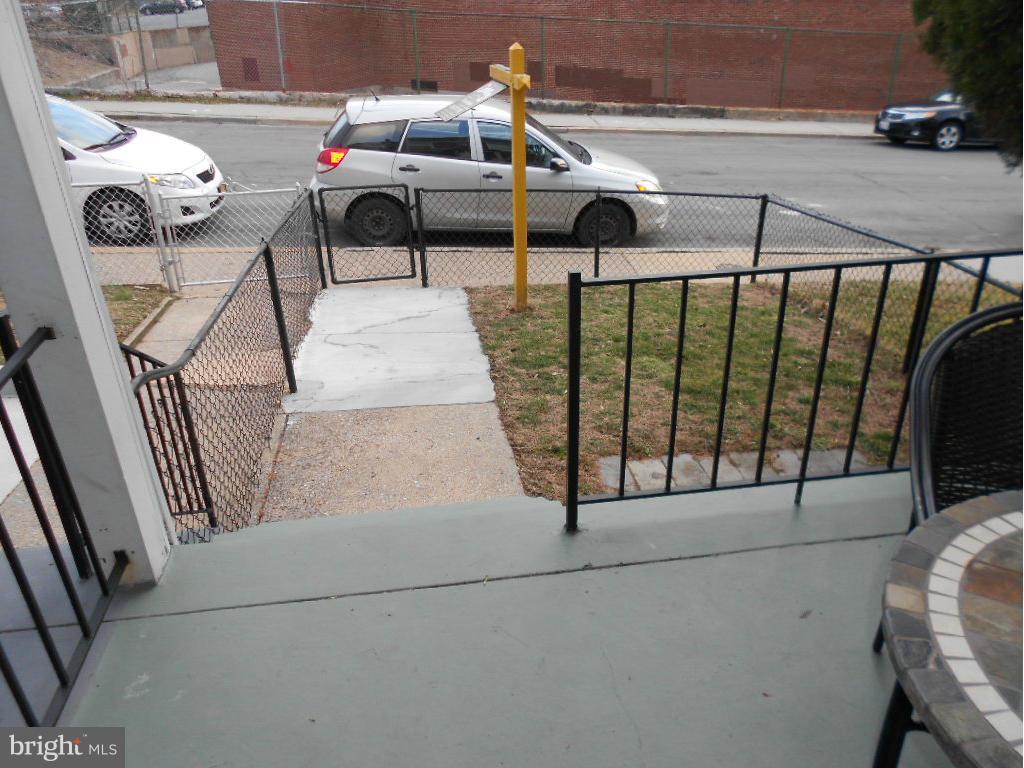 HAMPDEN HISTORIC DISTRICT - Residential