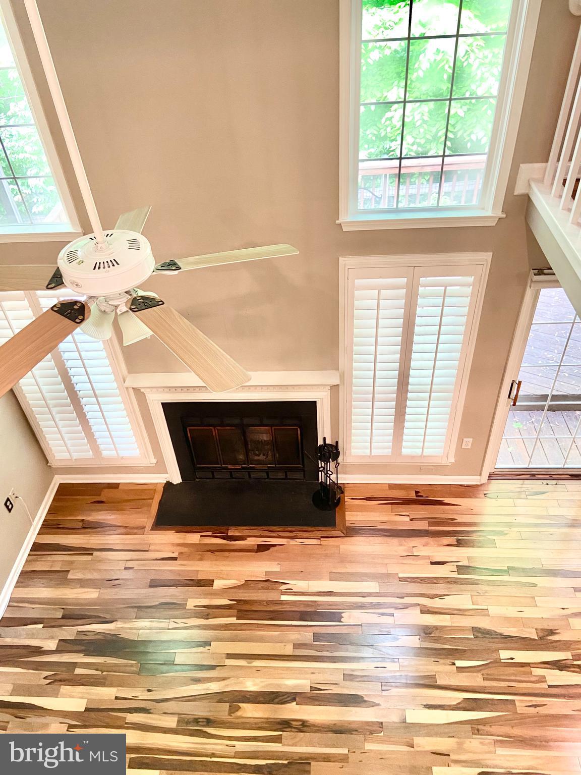 GROSVENOR PARK TOWNHOME CONDOMINIUMS - Residential Lease