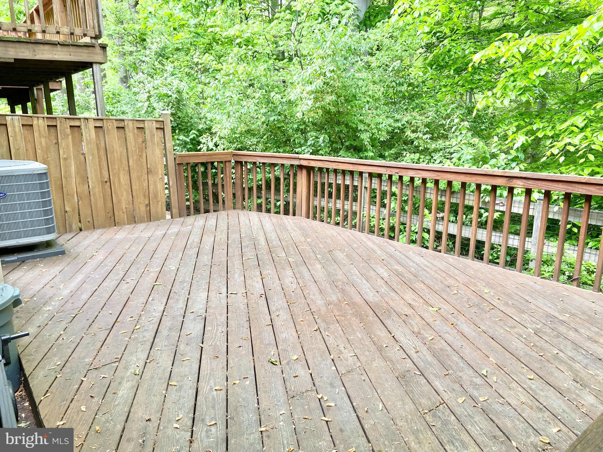 GROSVENOR PARK TOWNHOME CONDOMINIUMS - Residential Lease